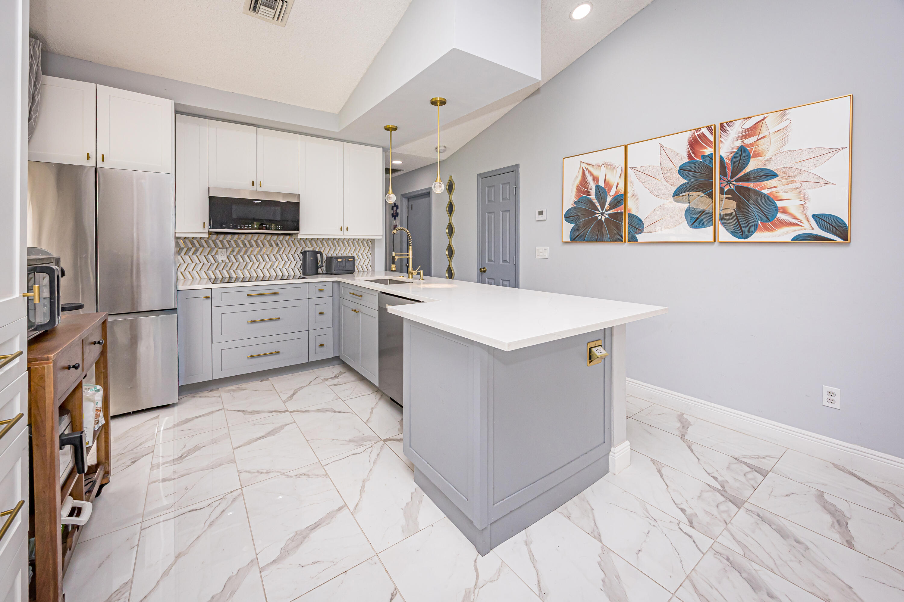 FAIRFIELDS LACUNA 1 - Residential