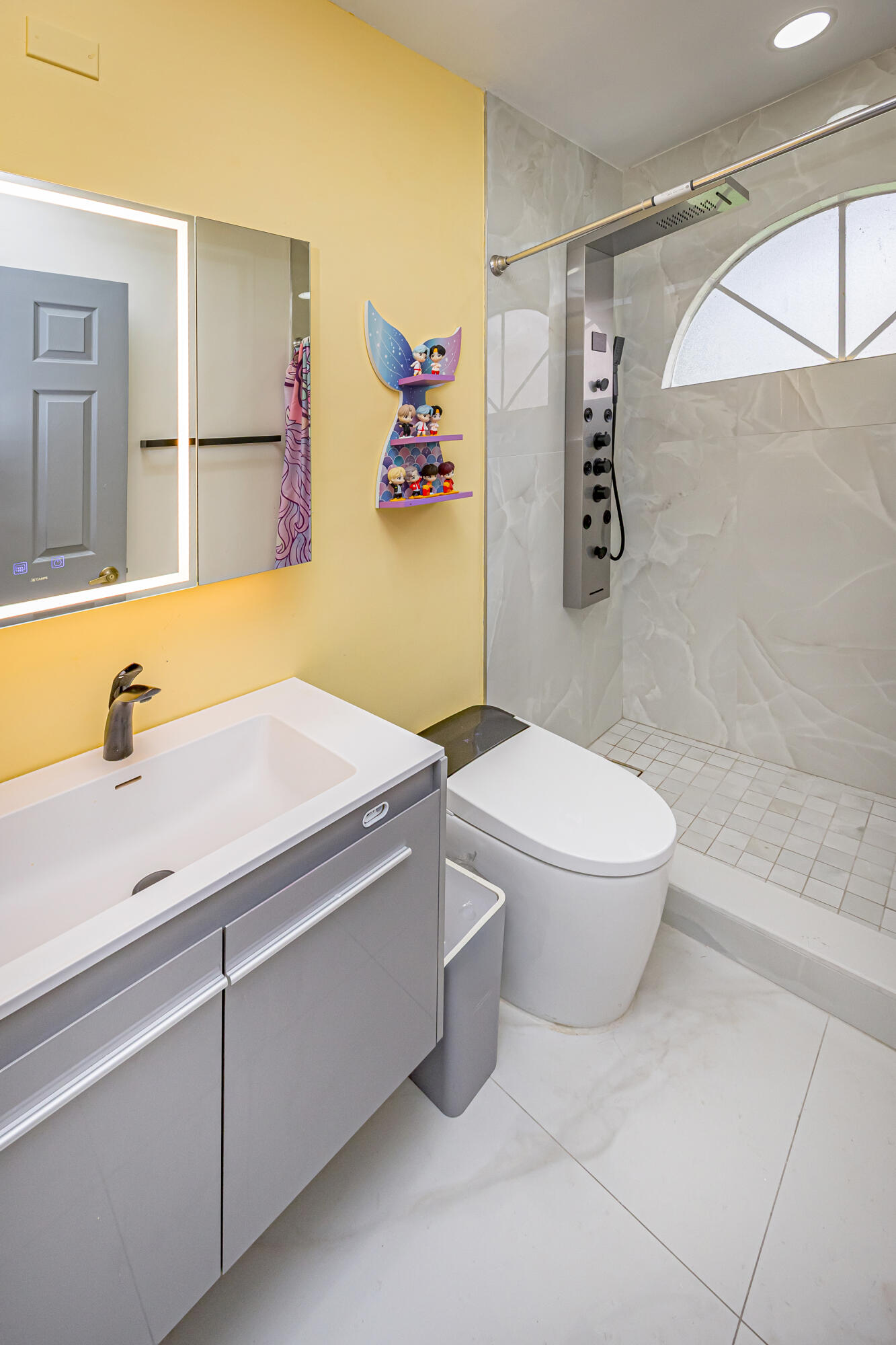 FAIRFIELDS LACUNA 1 - Residential