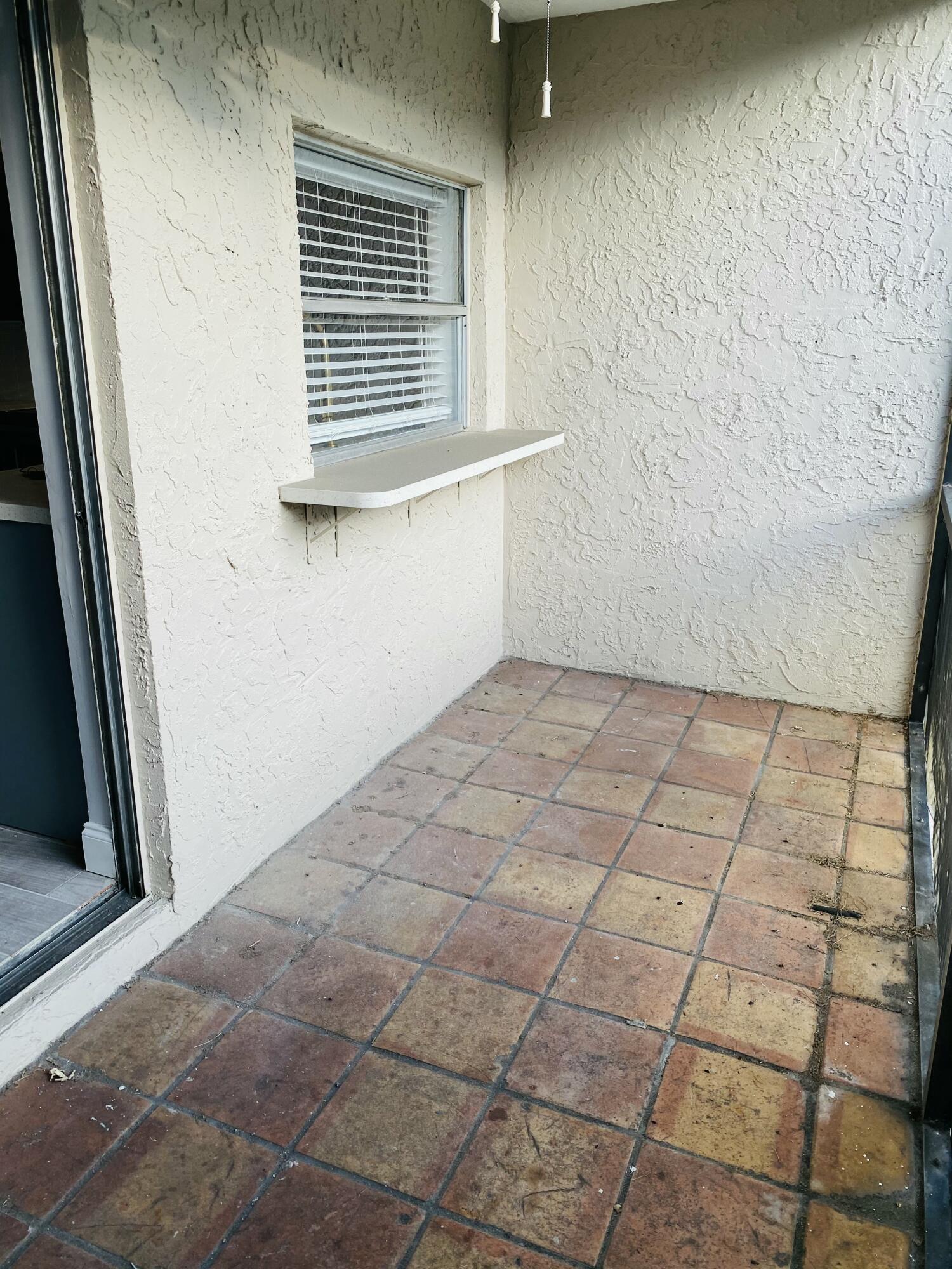 EMBARCADERO CONDO - Residential Lease