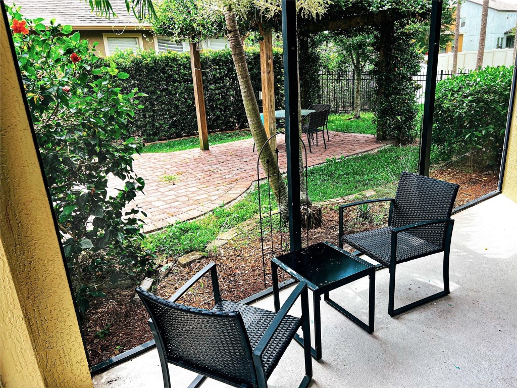 LAKES OF WINDEMERE PH 1 - Residential