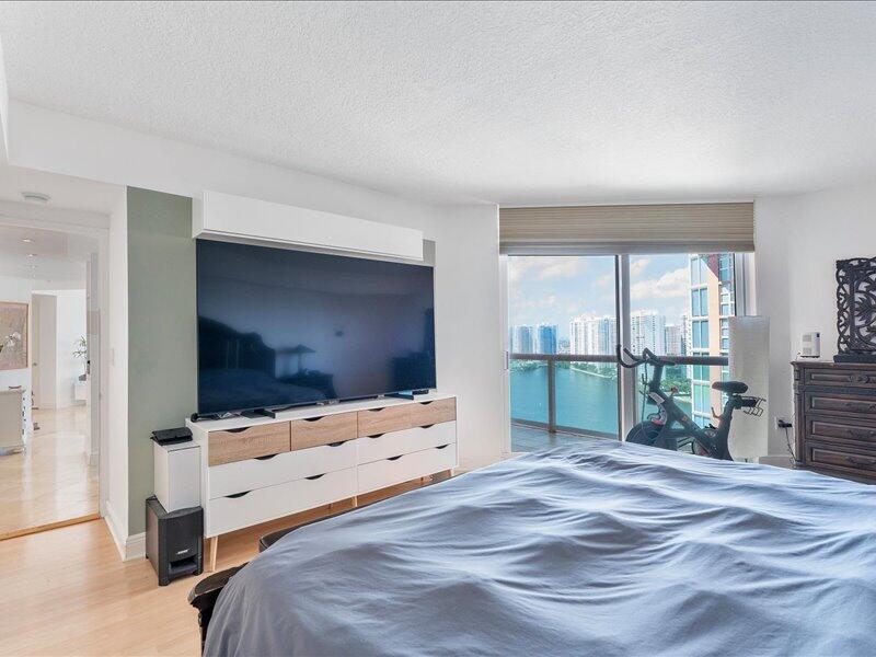 100 HIDDEN BAY CONDO - Residential