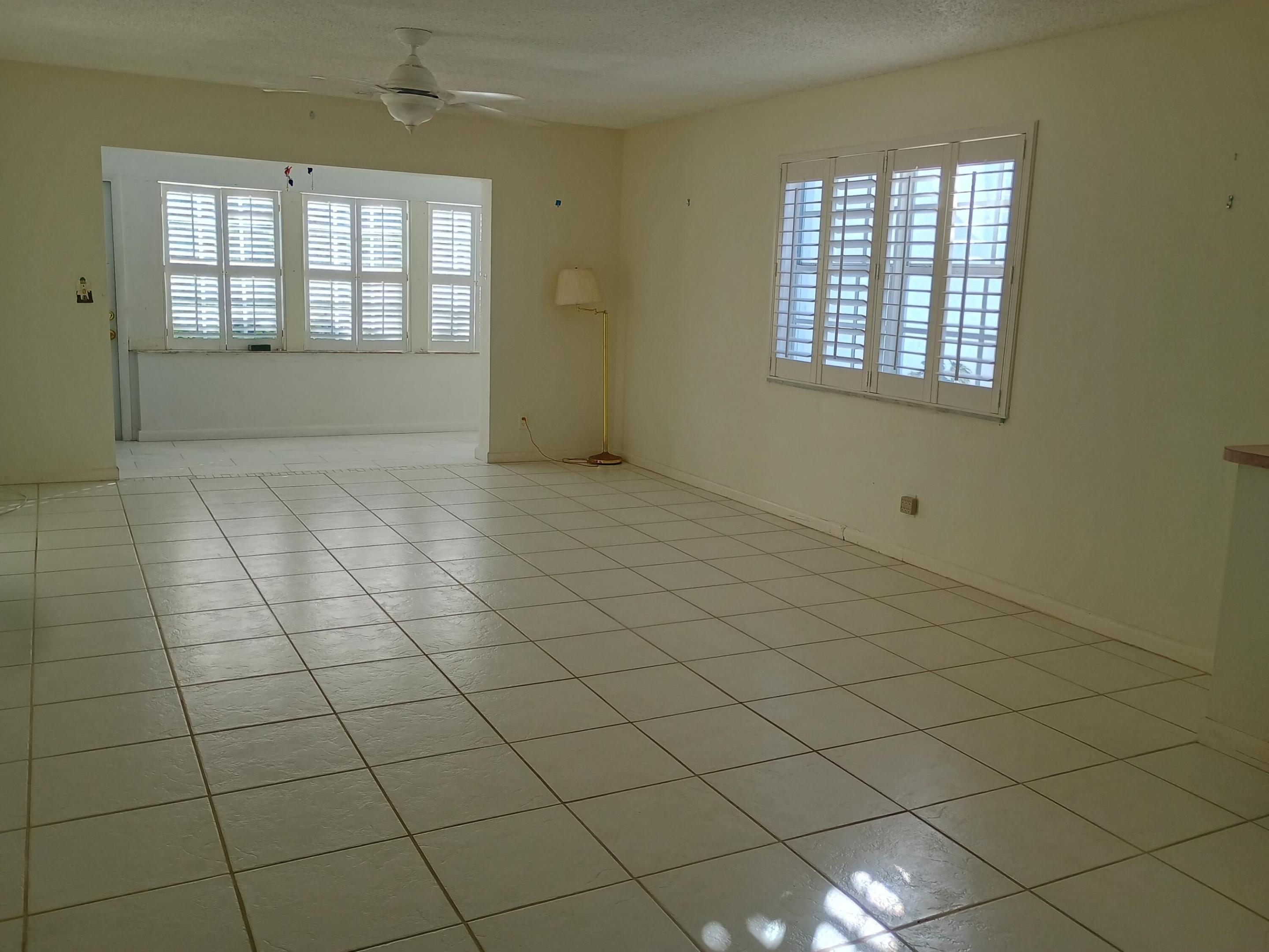 COLONIAL RIDGE CORP - Residential