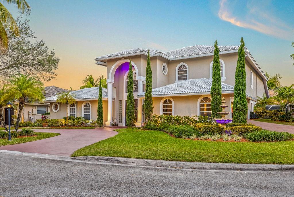 Kensington 146-39 B - Residential