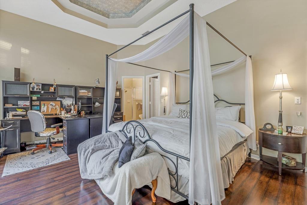 Kensington 146-39 B - Residential