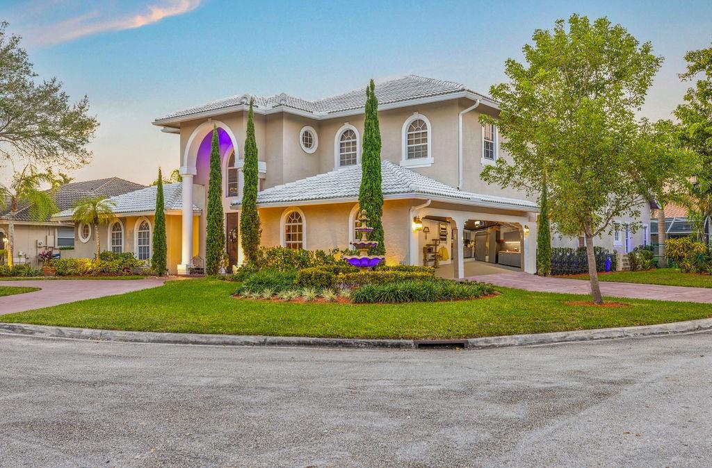 Kensington 146-39 B - Residential