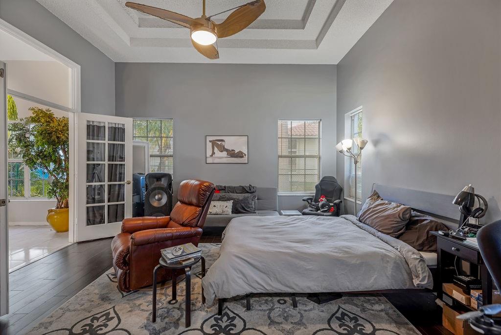 Kensington 146-39 B - Residential