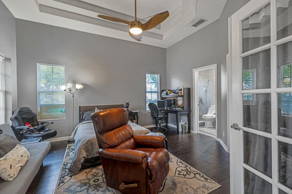 Kensington 146-39 B - Residential
