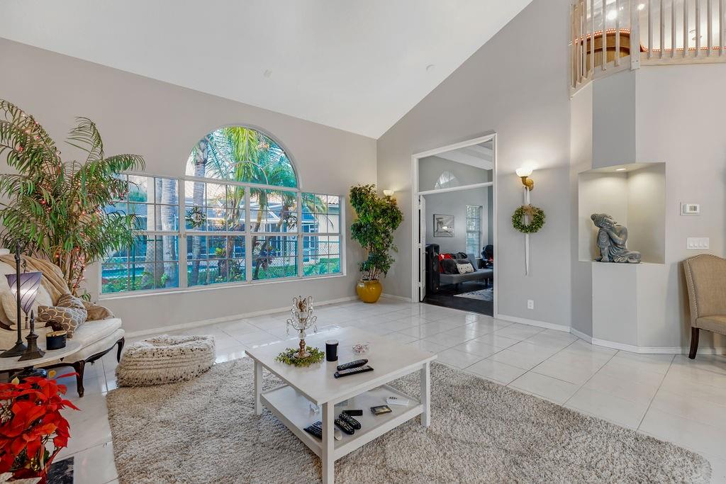 Kensington 146-39 B - Residential