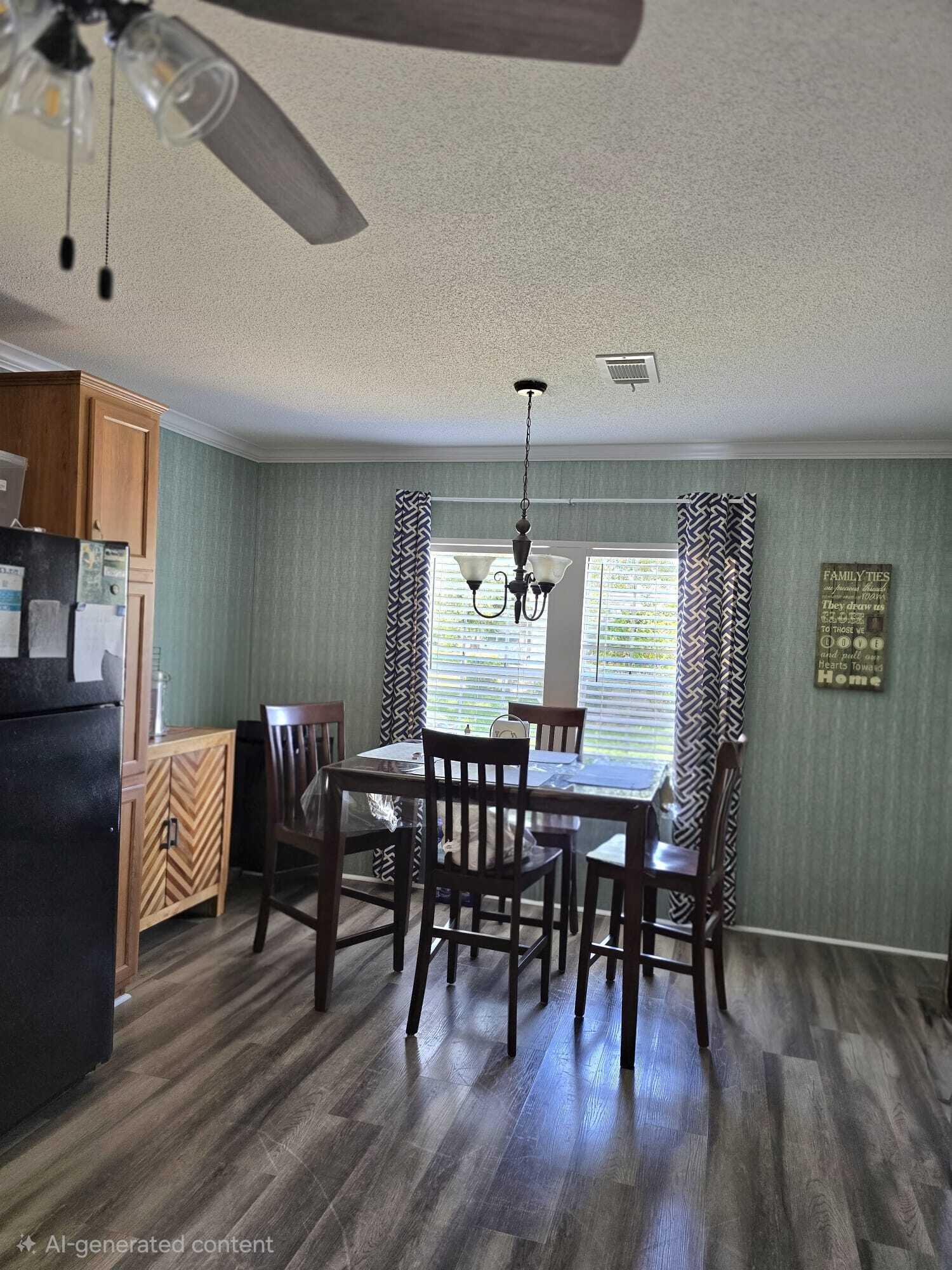 COUNTRY KNOLLS - Residential