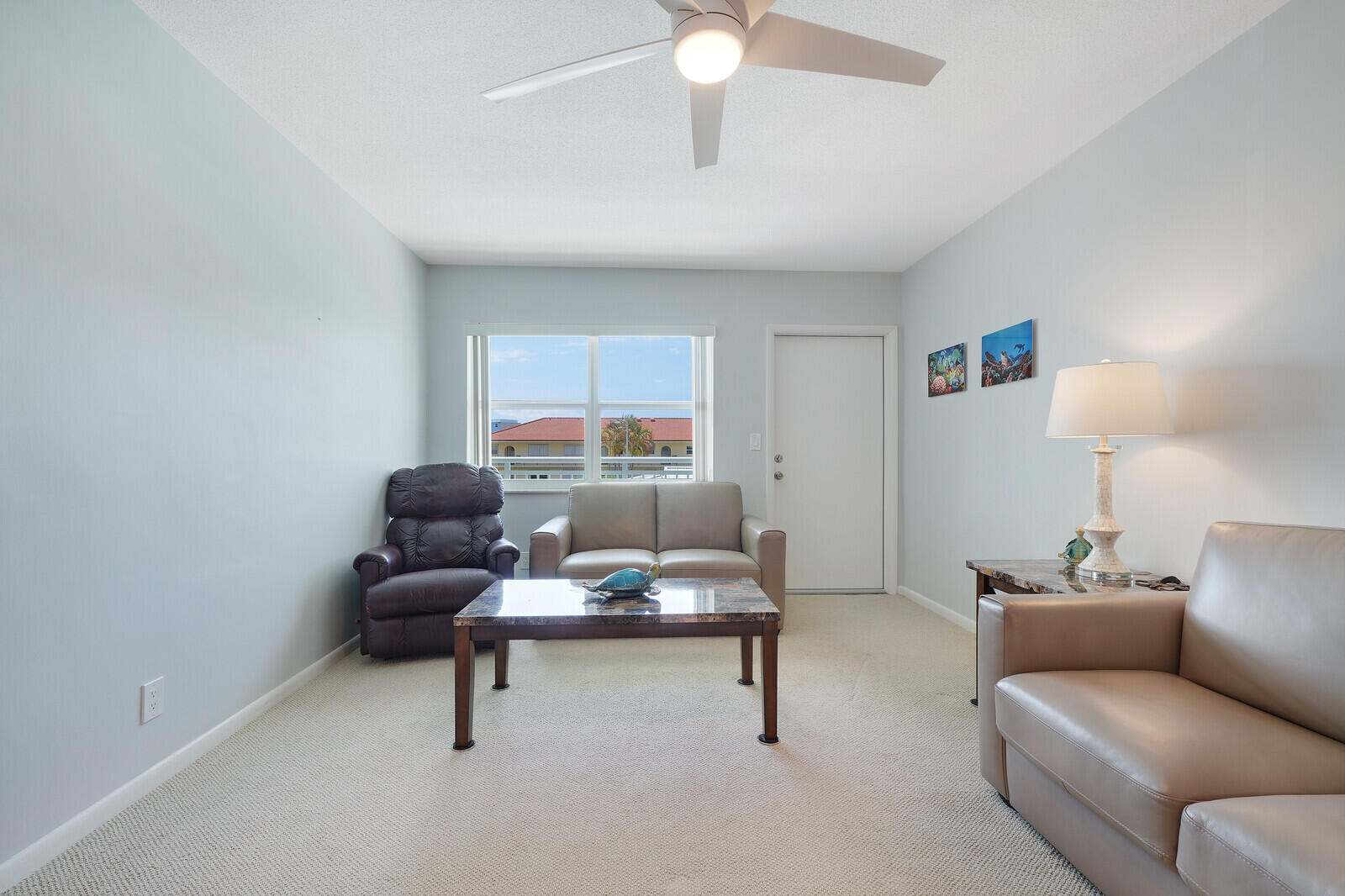 YACHT HARBOUR LANDINGS CONDO - Residential