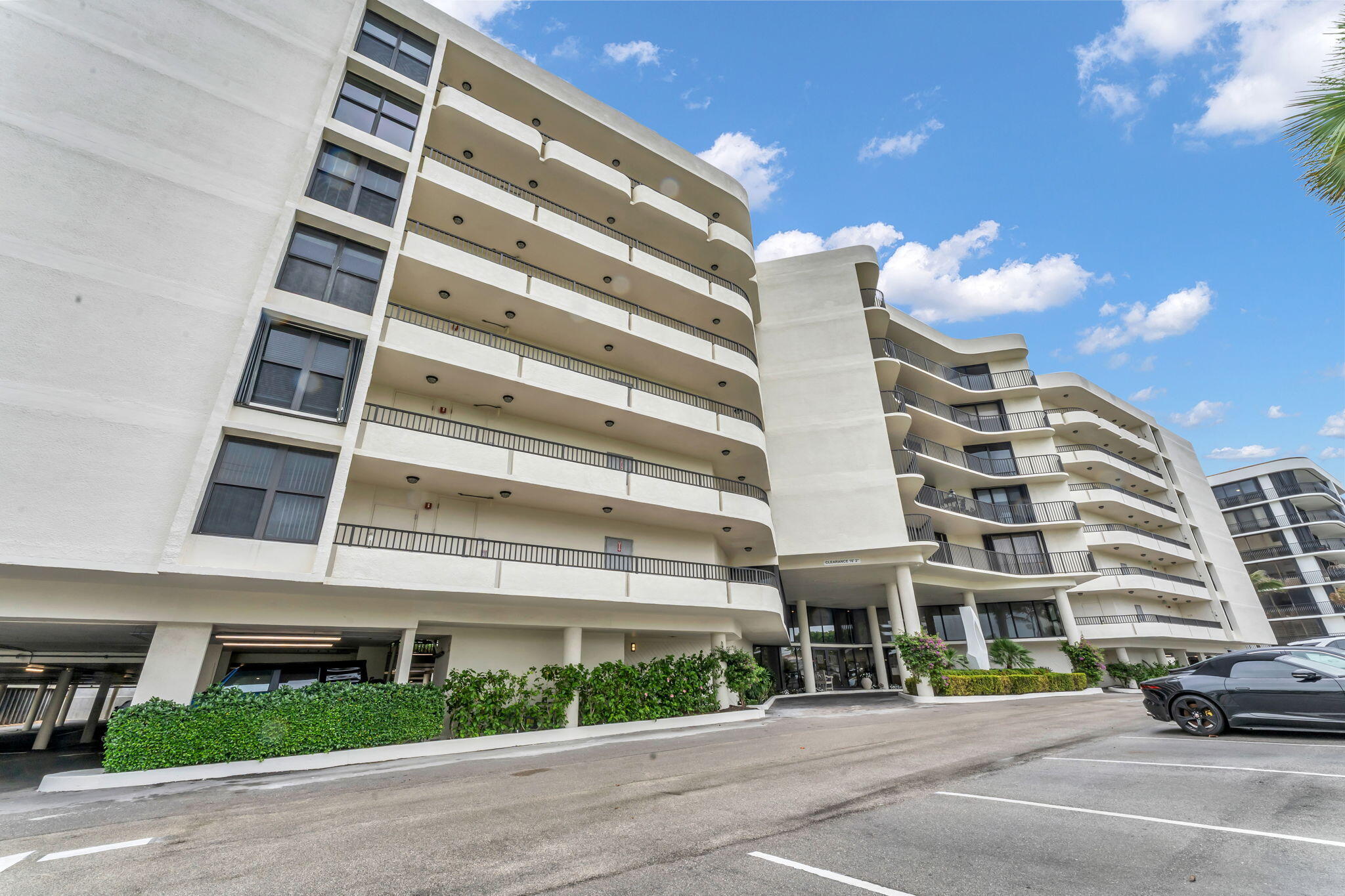 DUNE DECK OF THE PALM BEACHES CONDO - Residential