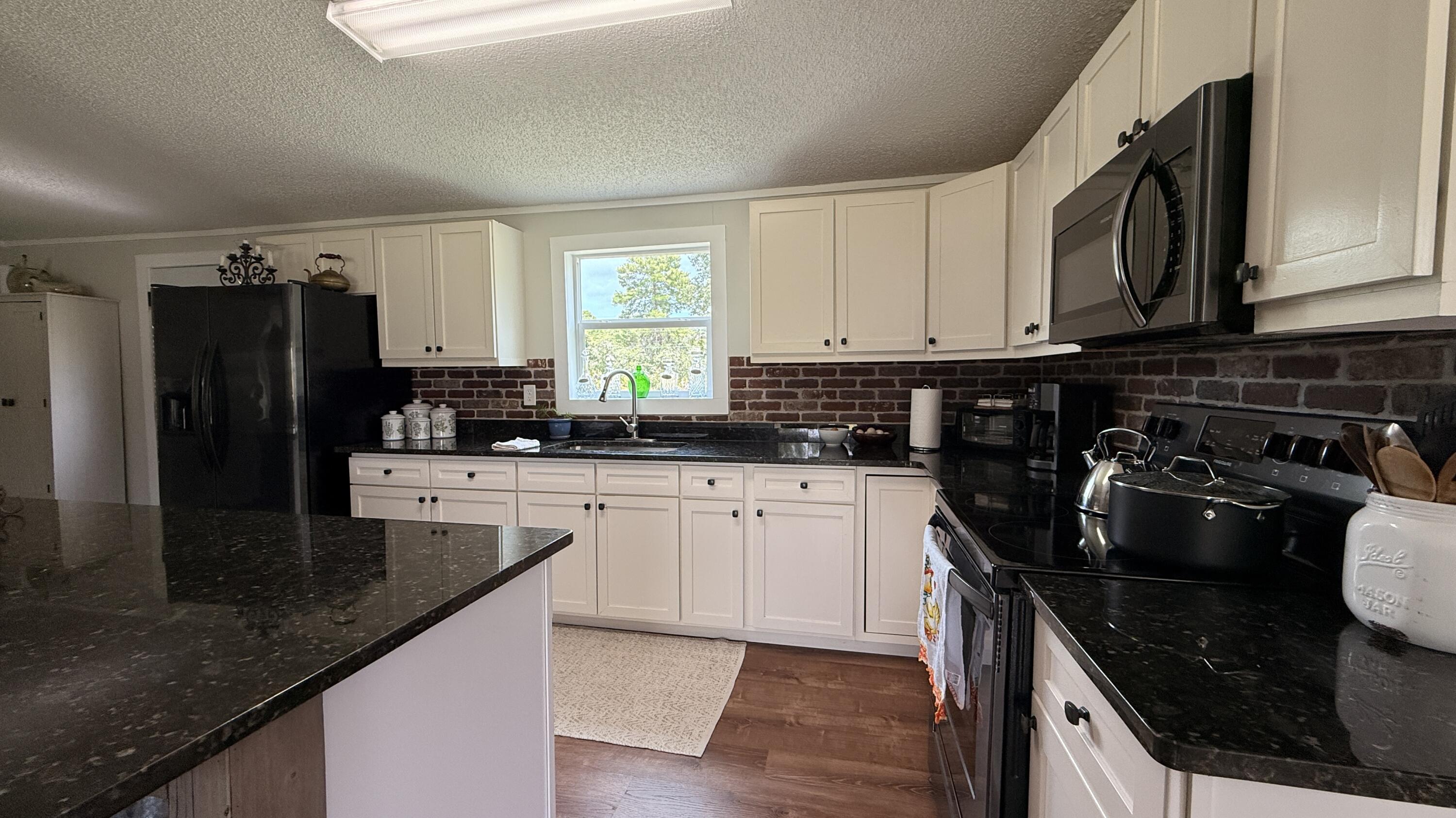 CENTRAL ACRES SECTION 1 - Residential