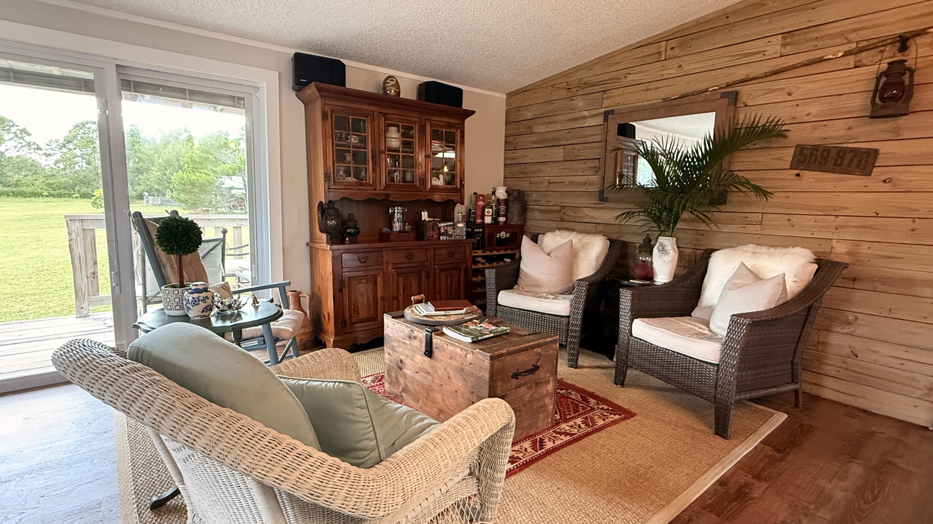 CENTRAL ACRES SECTION 1 - Residential
