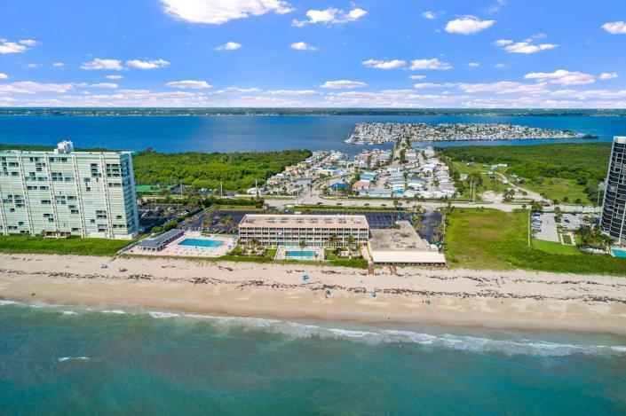 ISLAND BEACH CLUB, A CONDOMINIUM - Residential