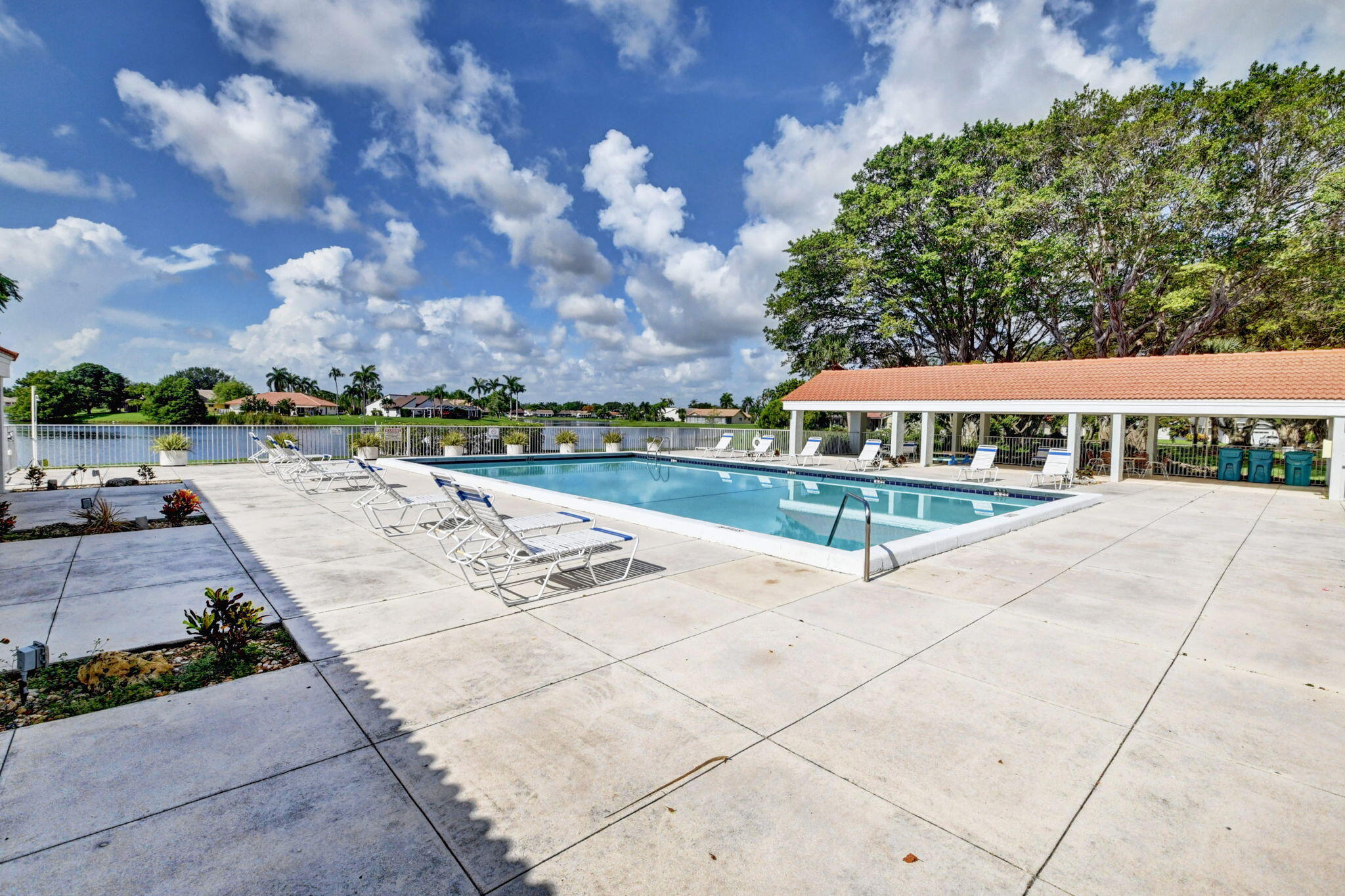CRANBROOK LAKE ESTATES - Residential