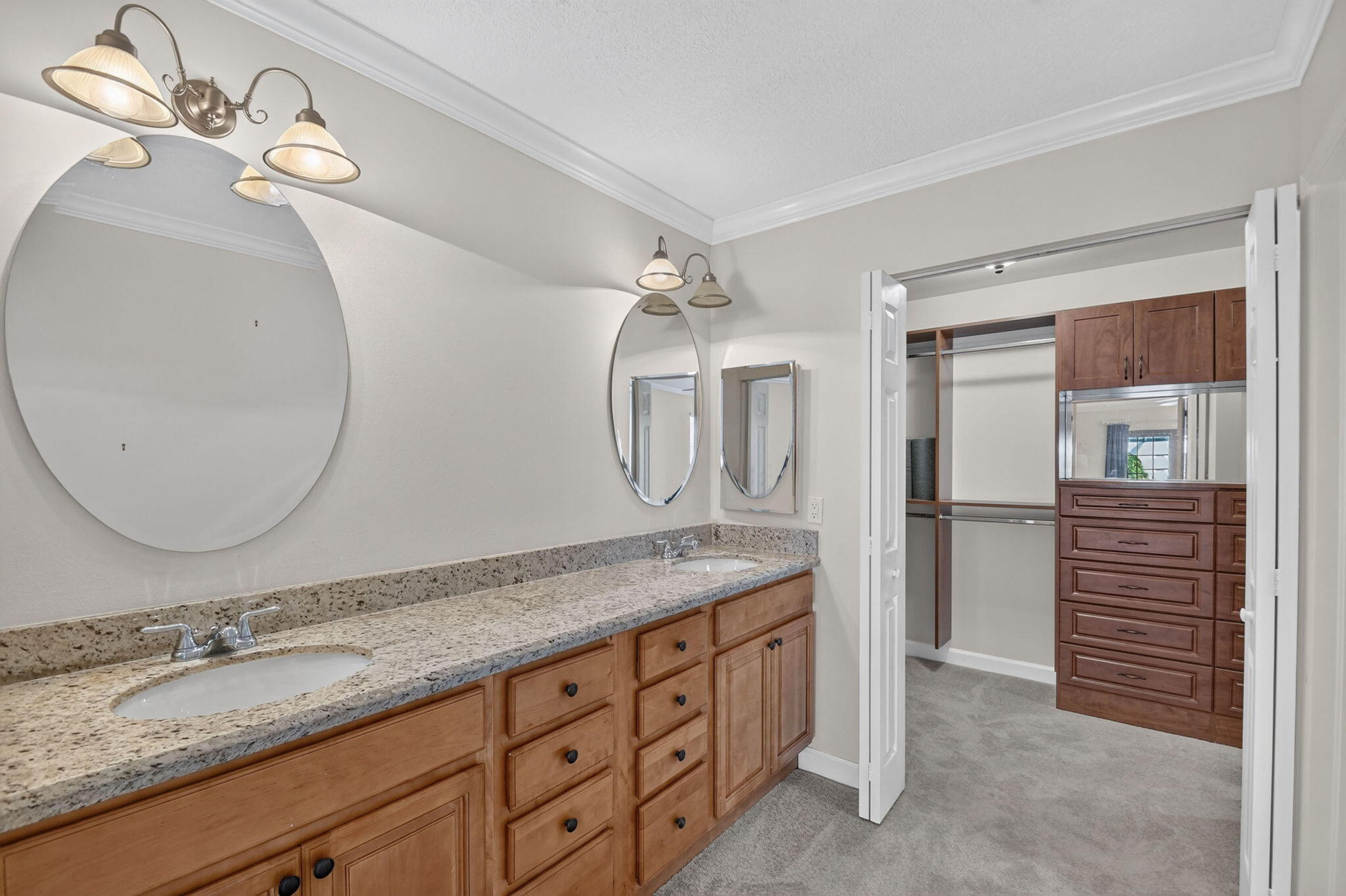 CRANBROOK LAKE ESTATES - Residential