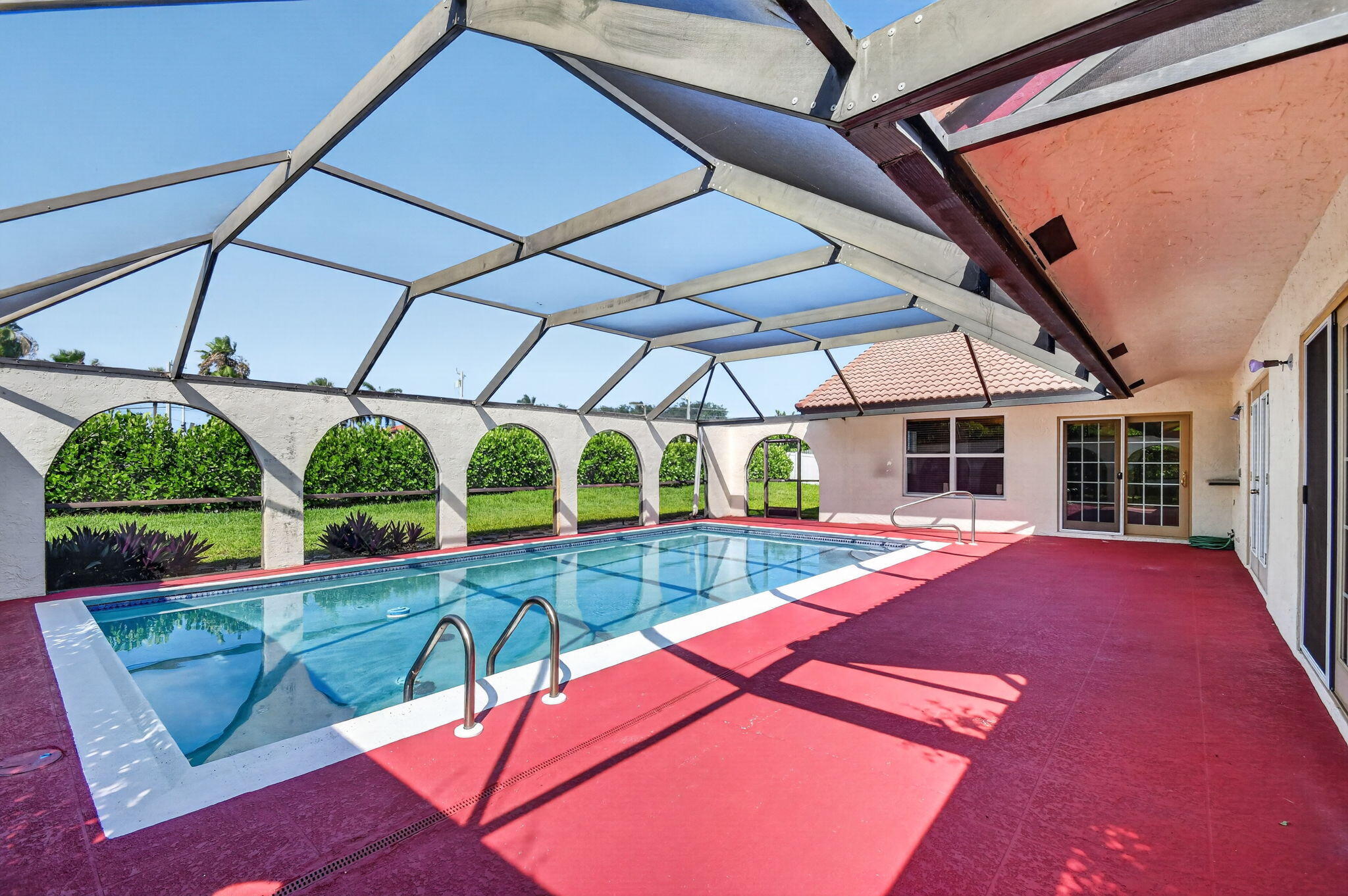 CRANBROOK LAKE ESTATES - Residential