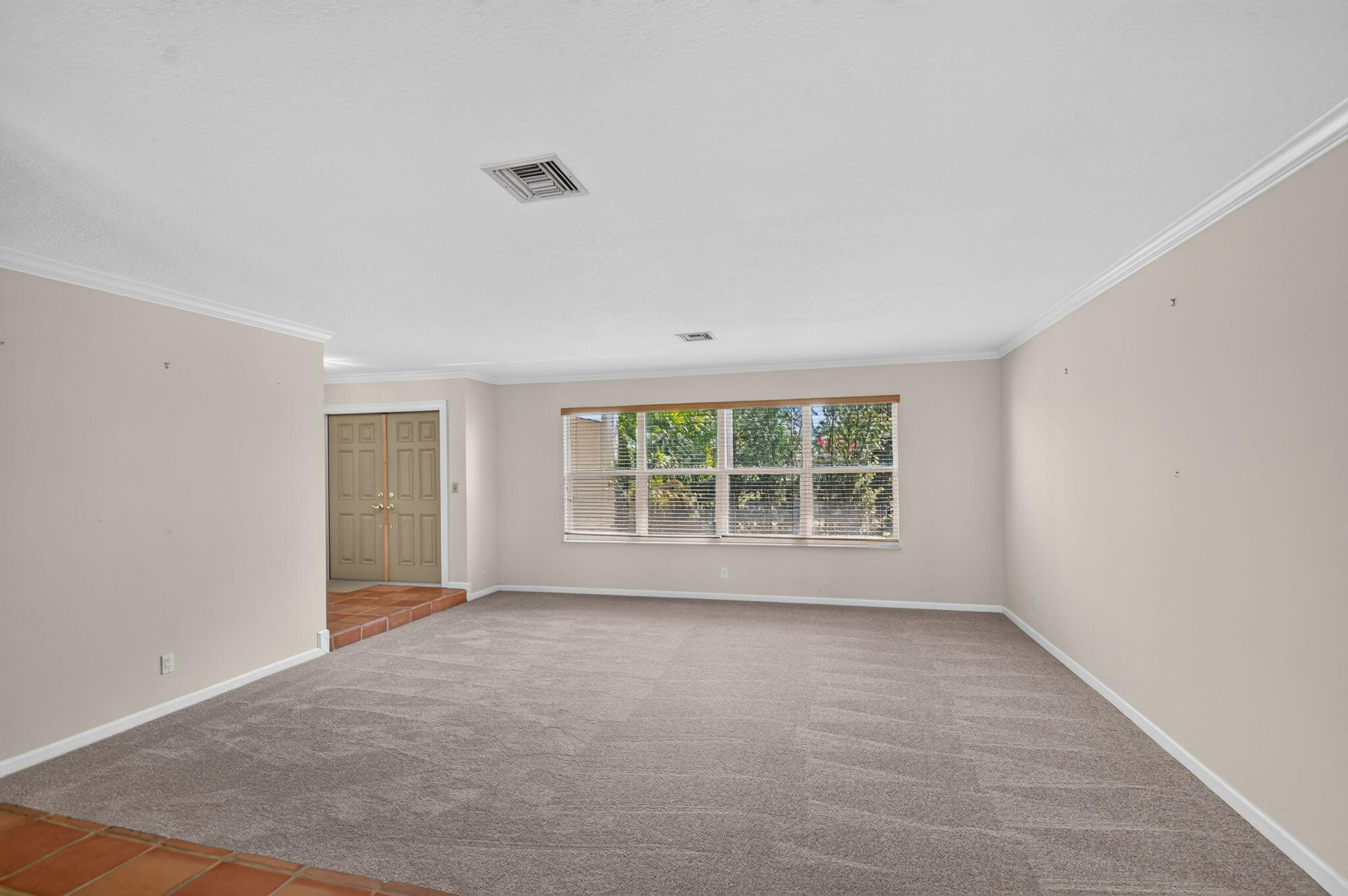 CRANBROOK LAKE ESTATES - Residential