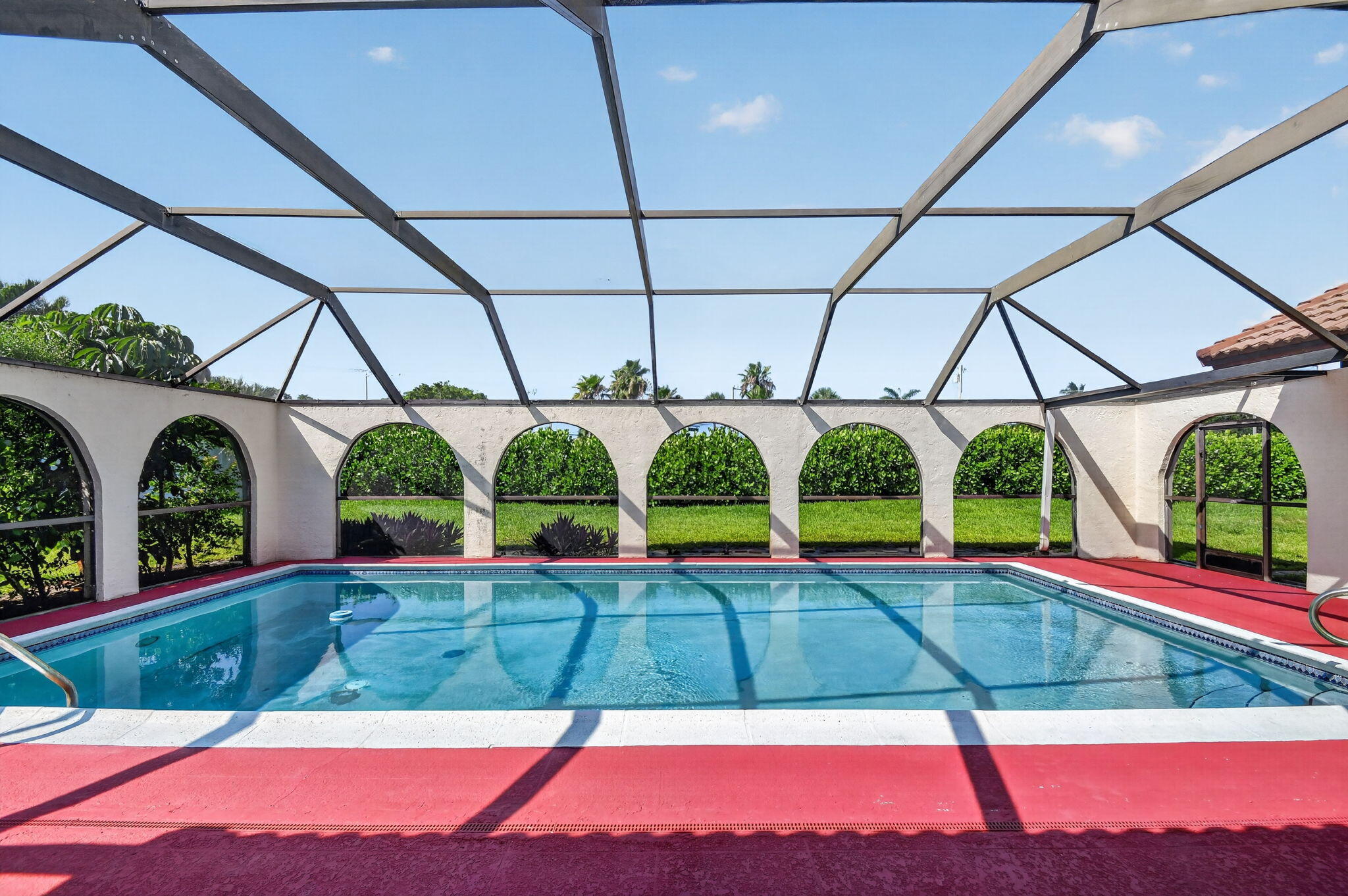CRANBROOK LAKE ESTATES - Residential
