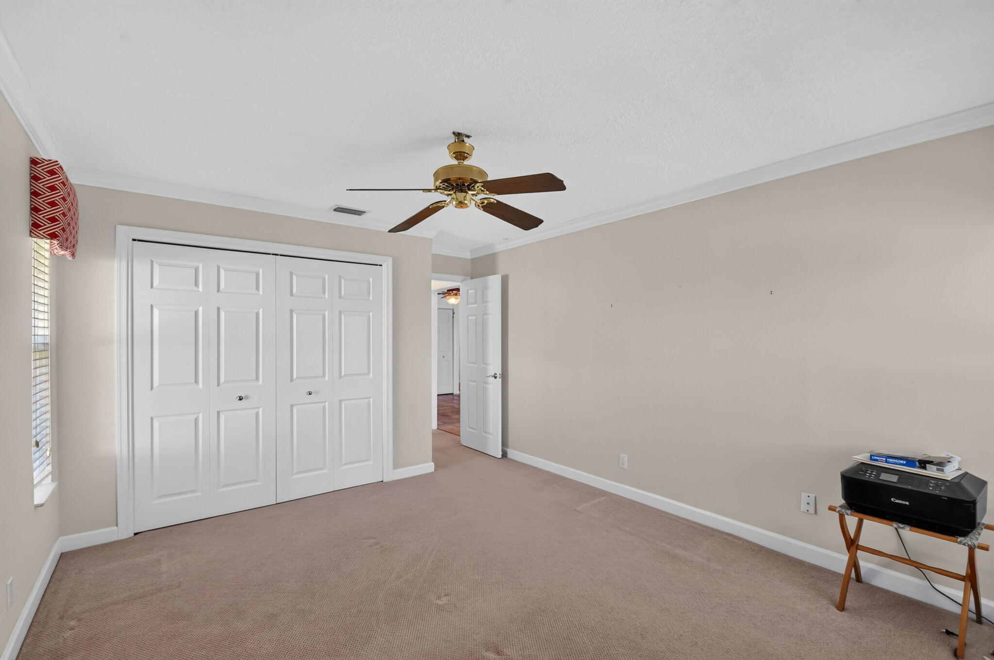 CRANBROOK LAKE ESTATES - Residential