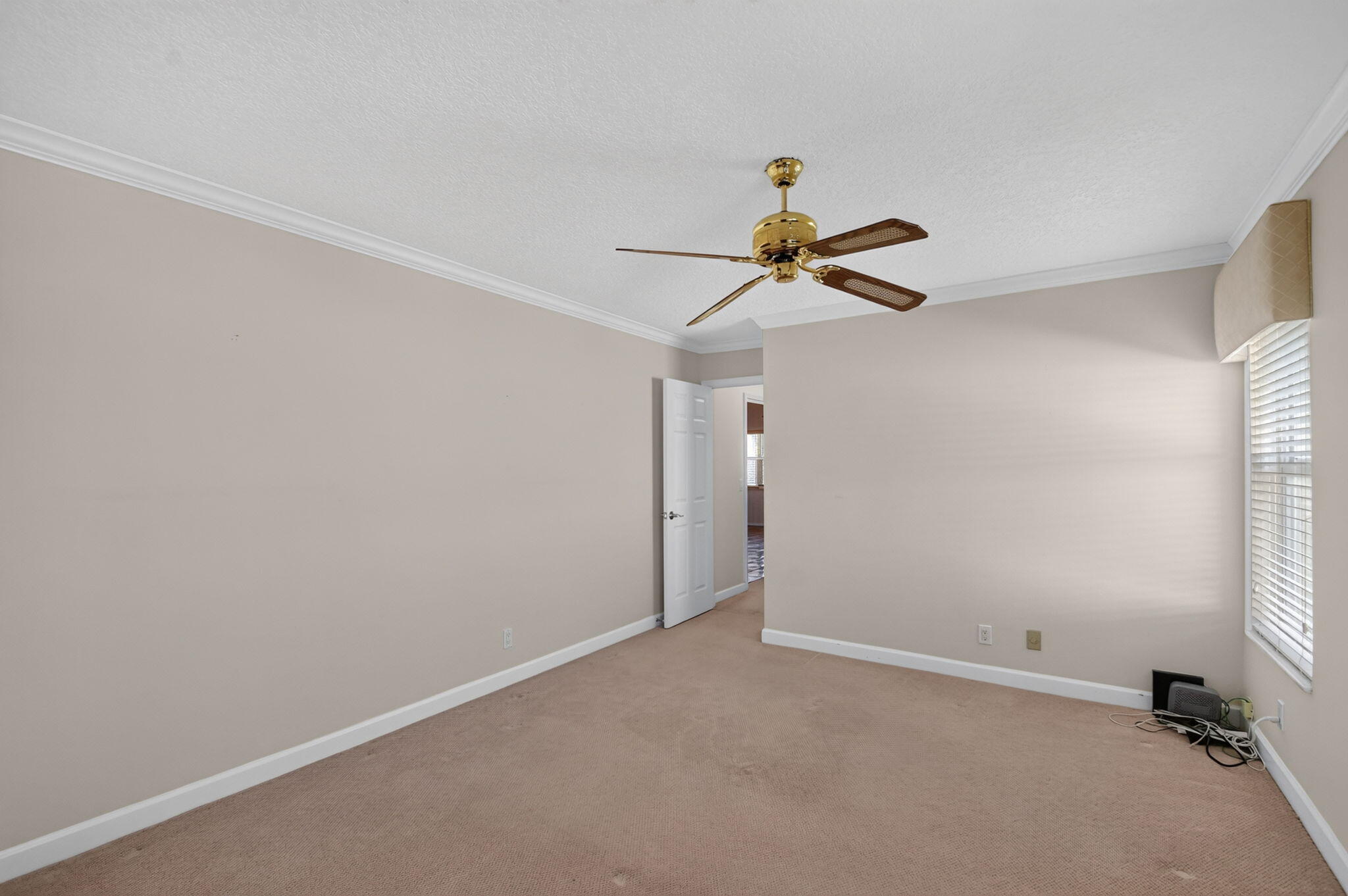CRANBROOK LAKE ESTATES - Residential