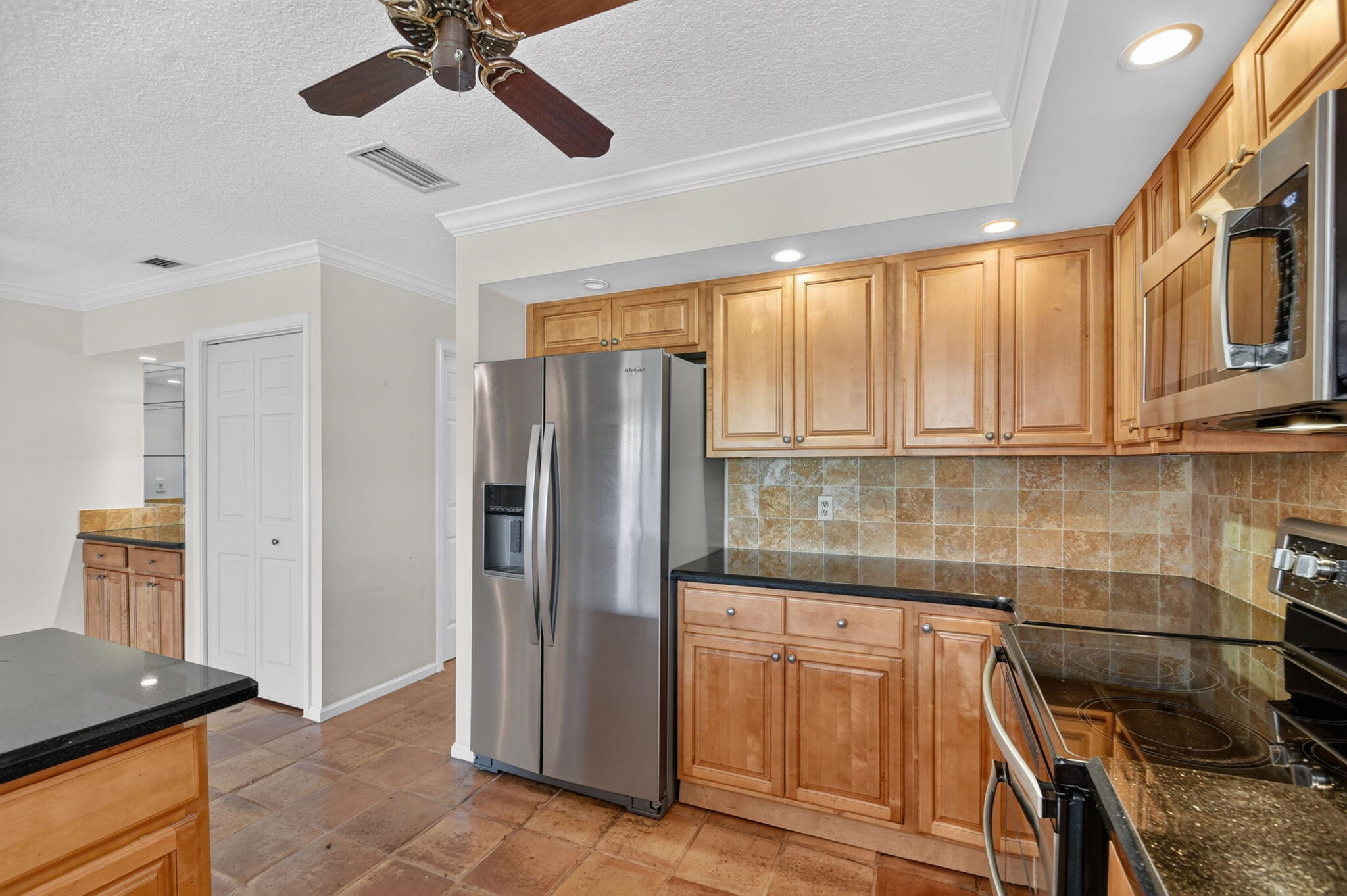 CRANBROOK LAKE ESTATES - Residential