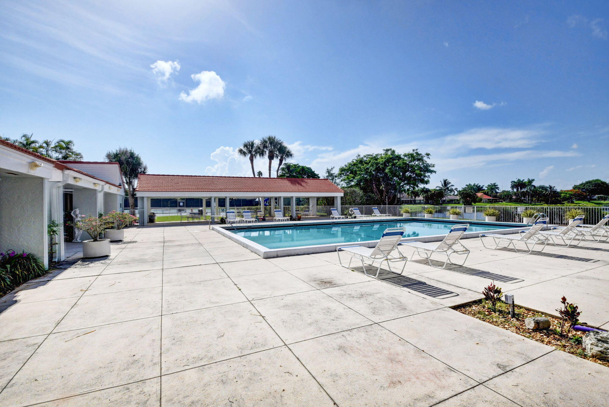 CRANBROOK LAKE ESTATES - Residential