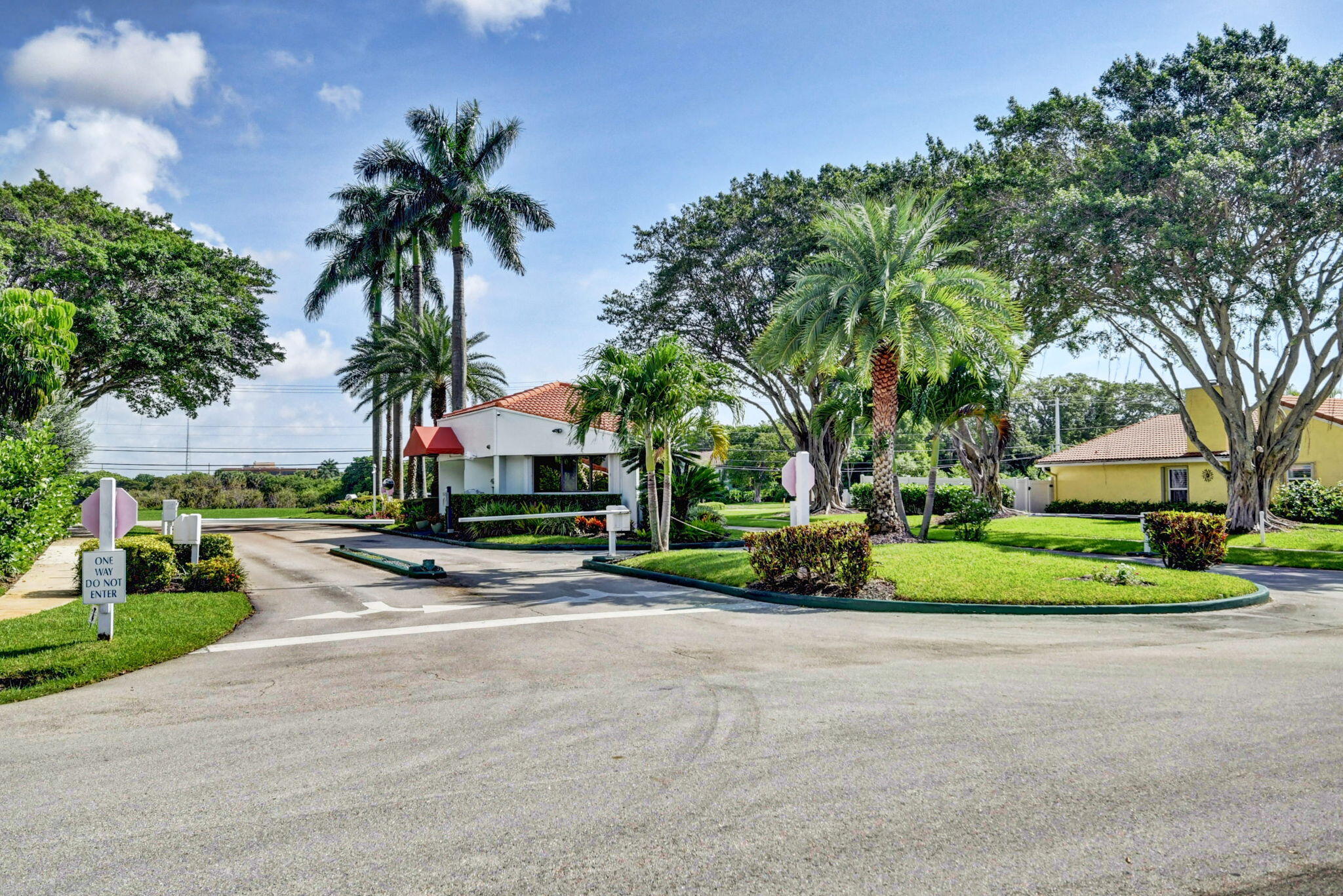 CRANBROOK LAKE ESTATES - Residential