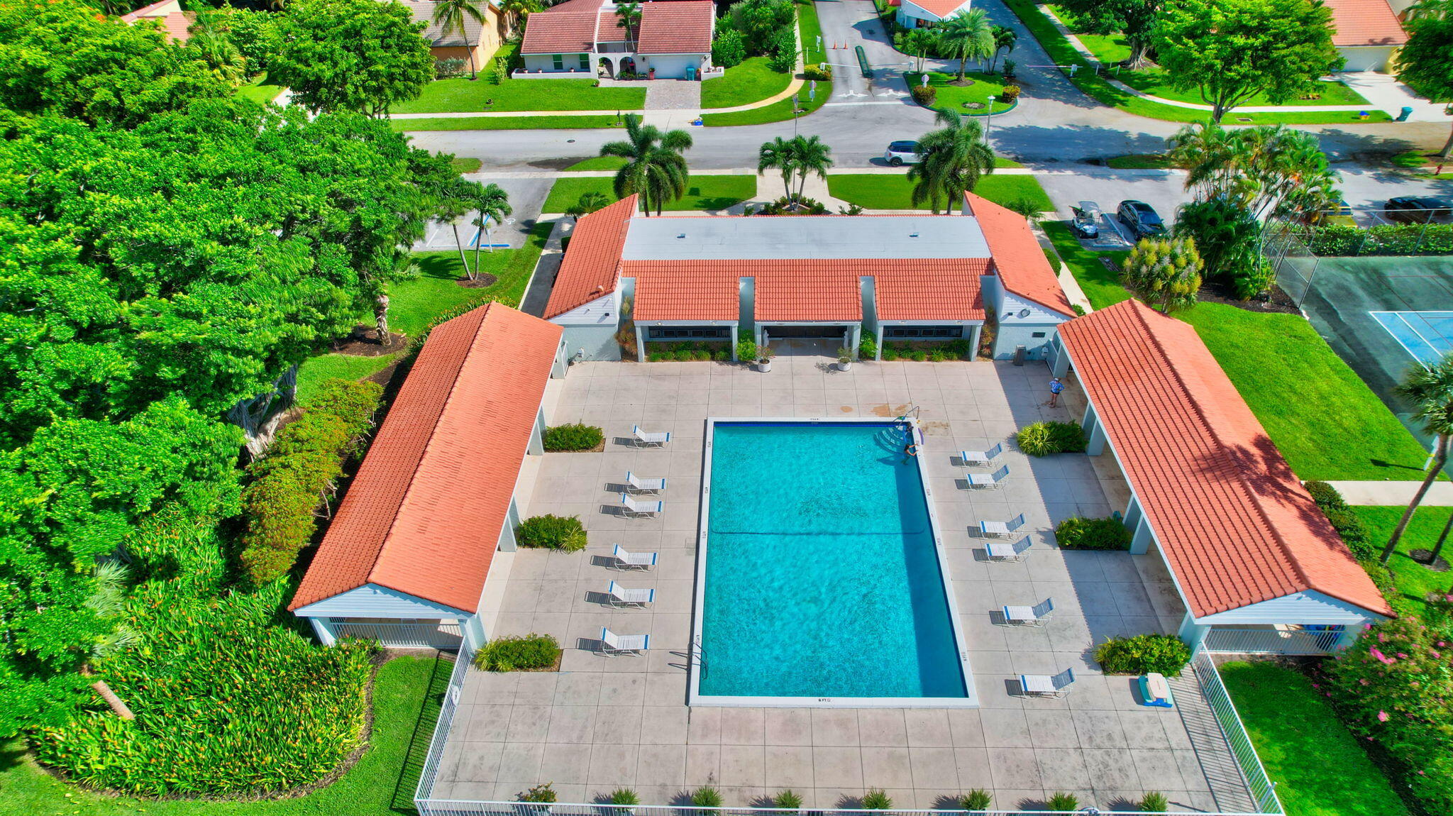 CRANBROOK LAKE ESTATES - Residential