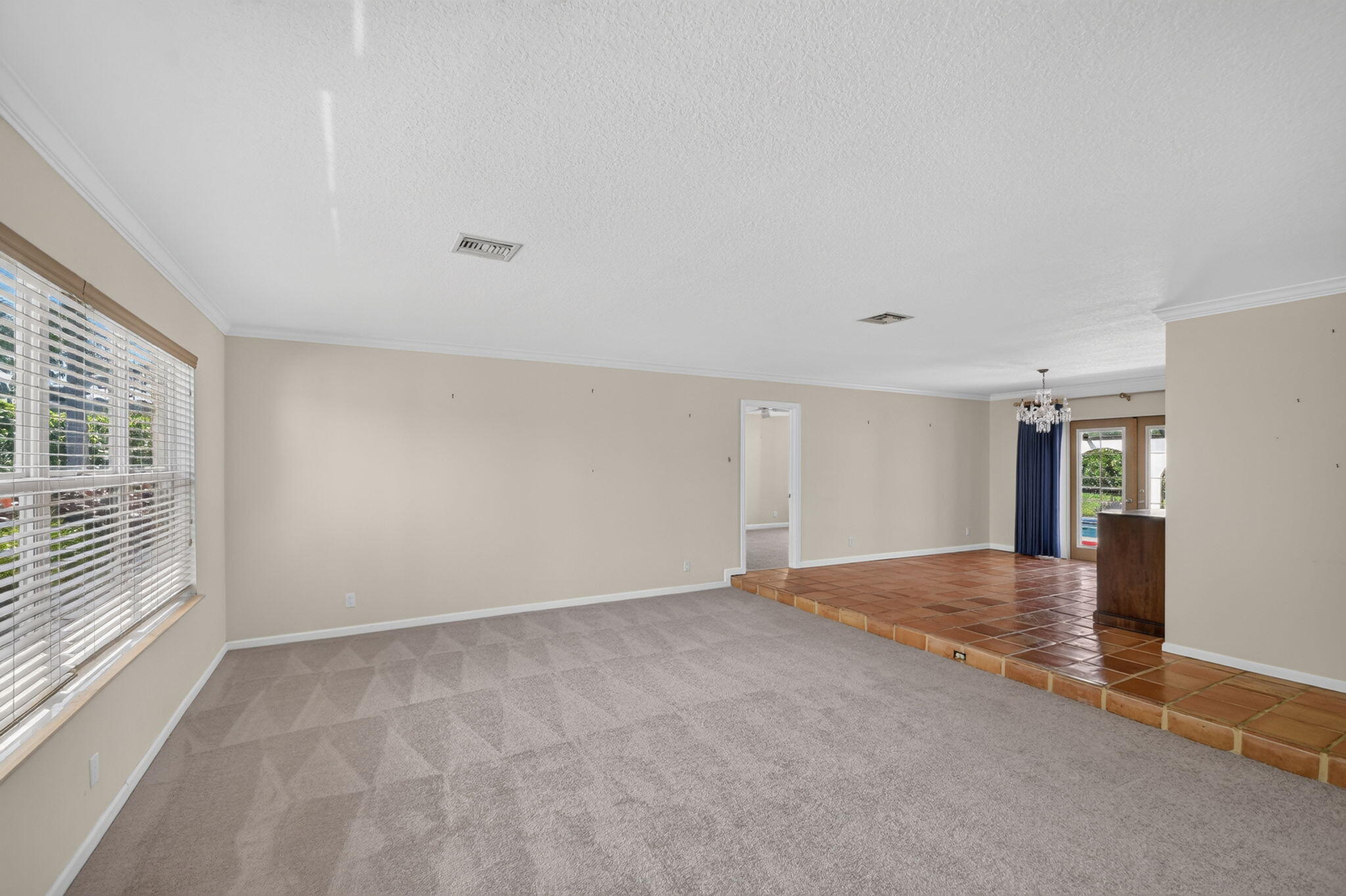 CRANBROOK LAKE ESTATES - Residential