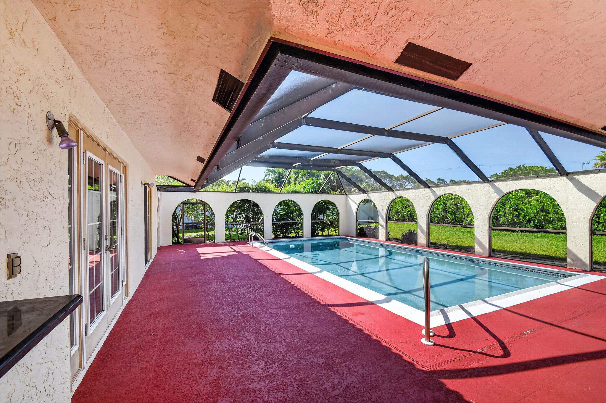 CRANBROOK LAKE ESTATES - Residential