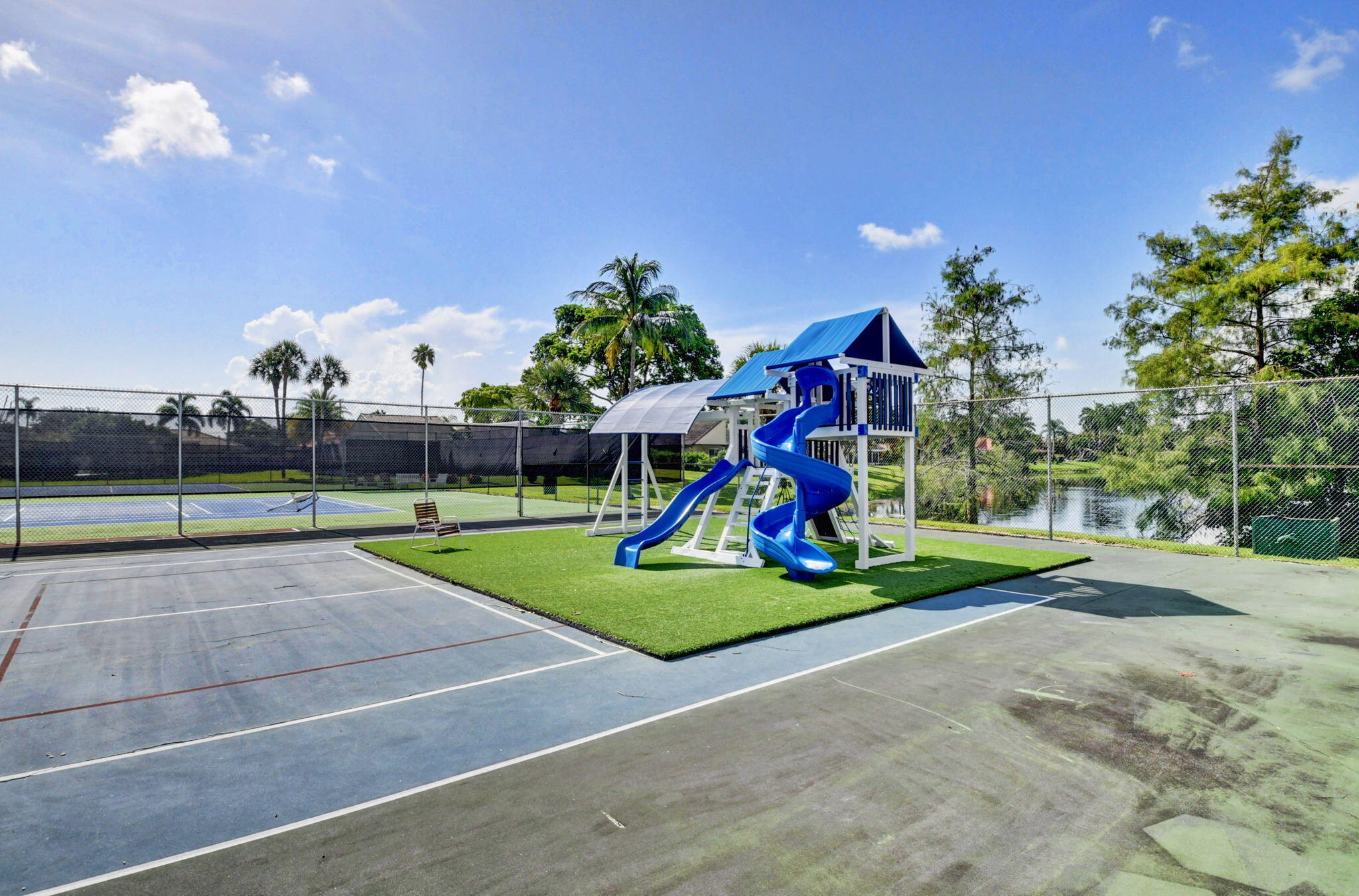 CRANBROOK LAKE ESTATES - Residential