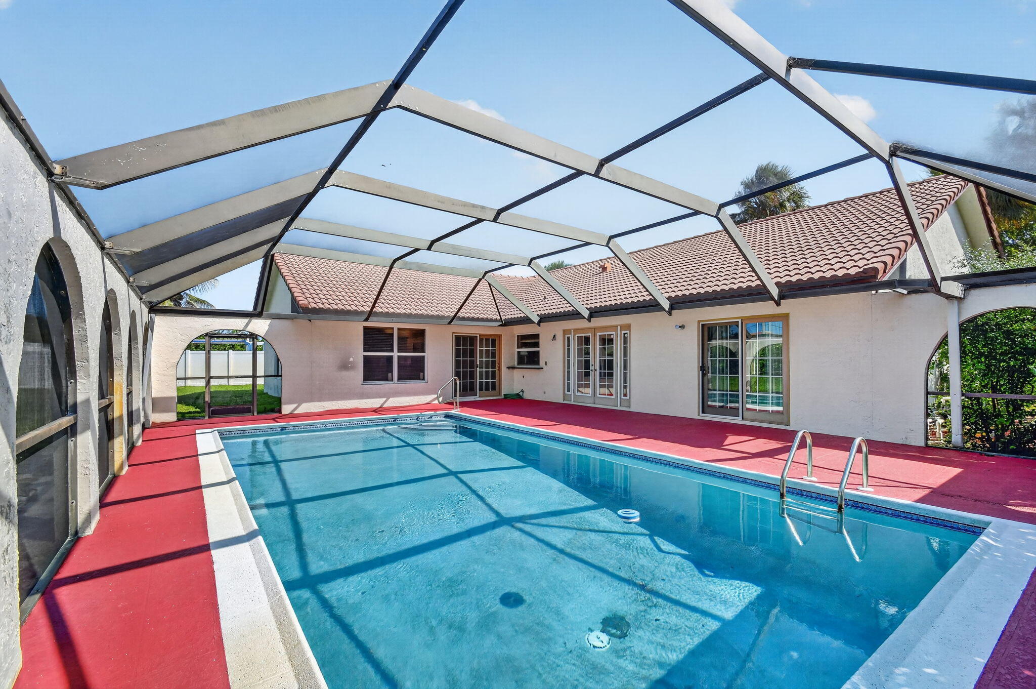 CRANBROOK LAKE ESTATES - Residential