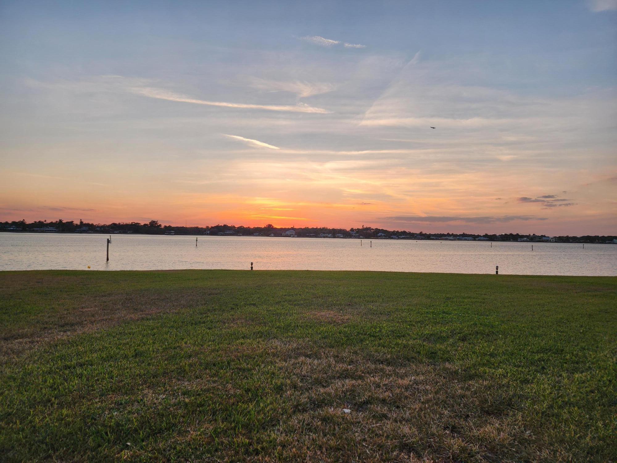 CIRCLE BAY YACHT CLUB CONDO - Residential