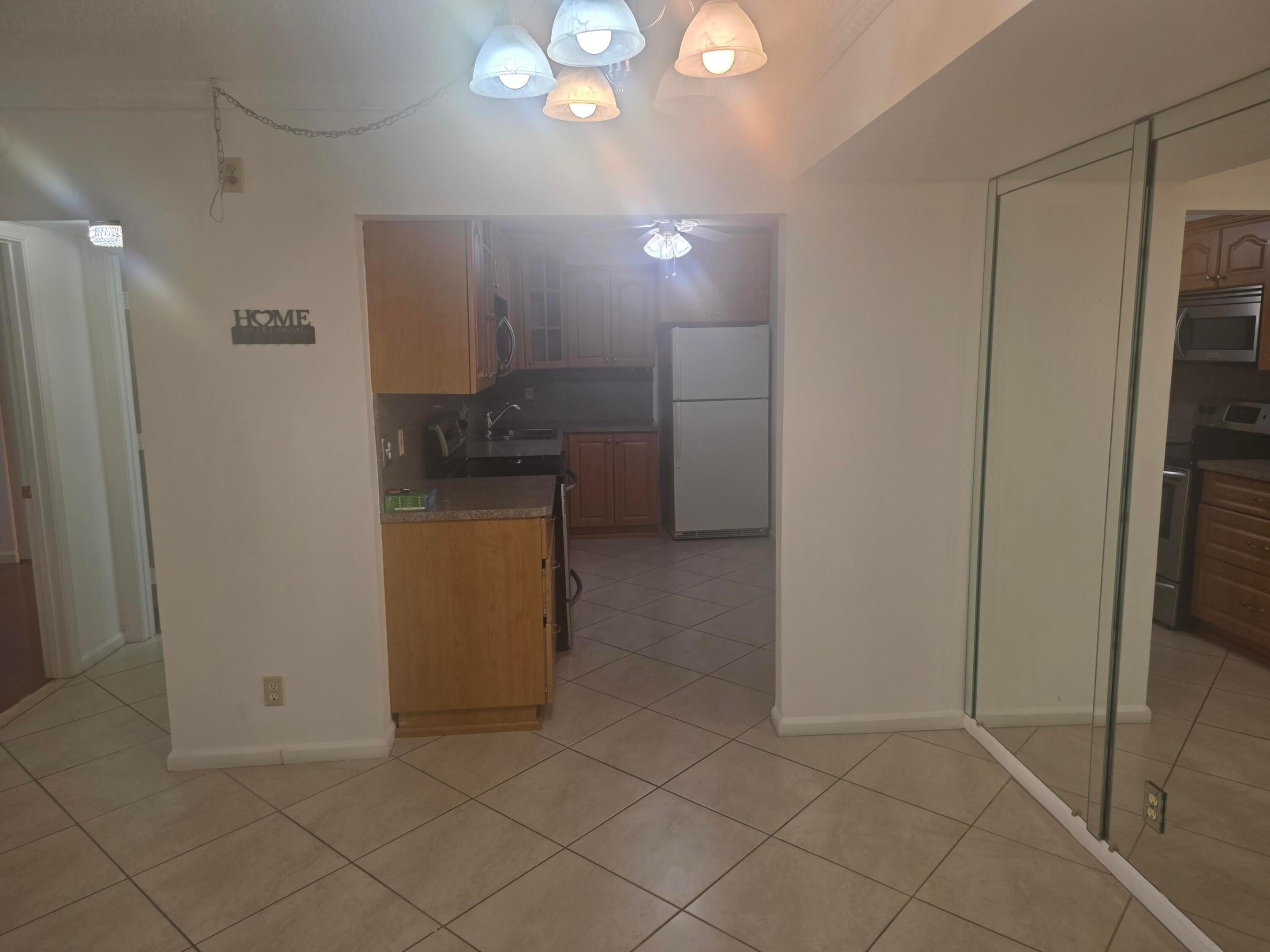 DEERFIELD PINES NORTH CONDO - Residential Lease