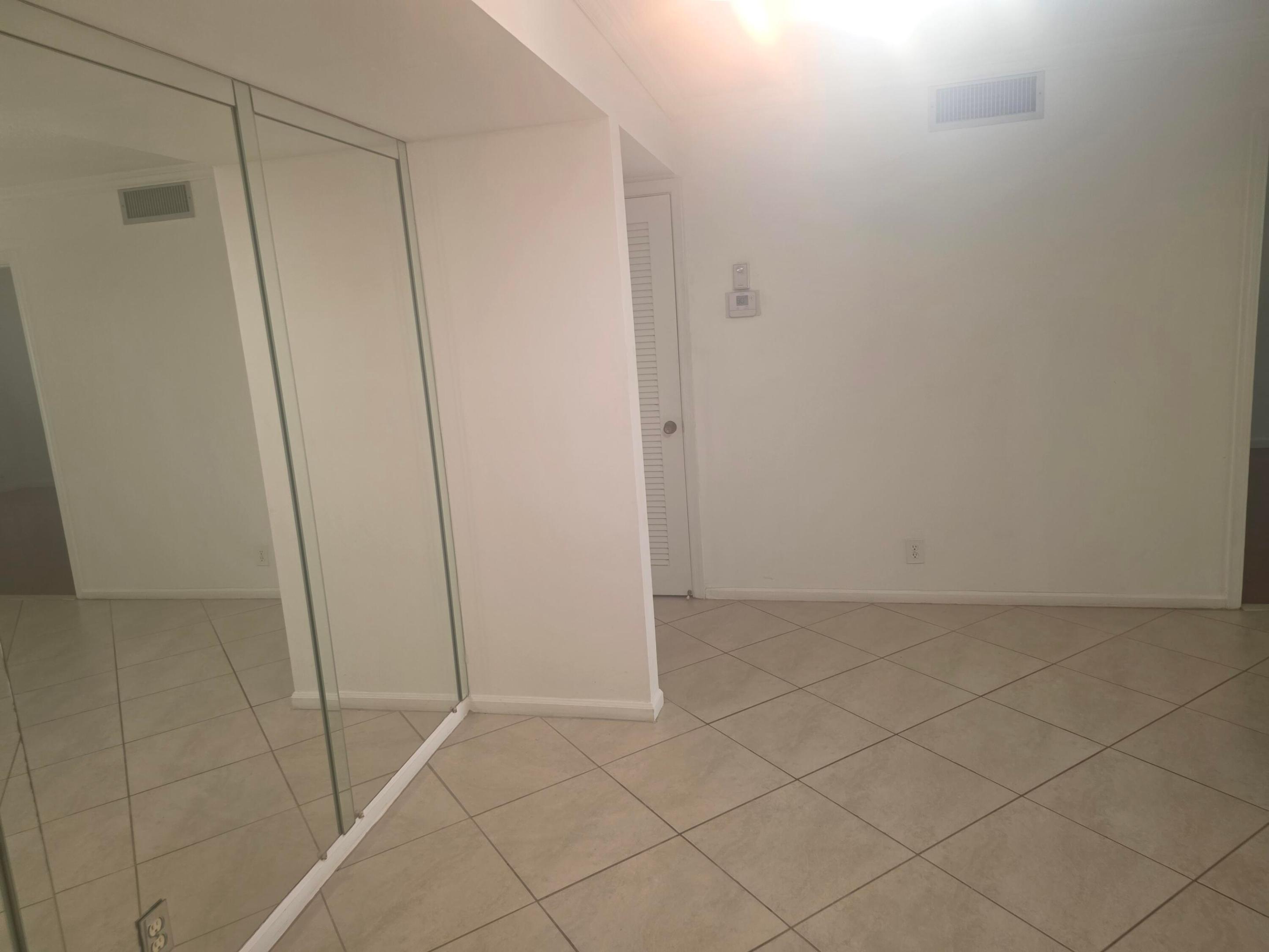 DEERFIELD PINES NORTH CONDO - Residential Lease