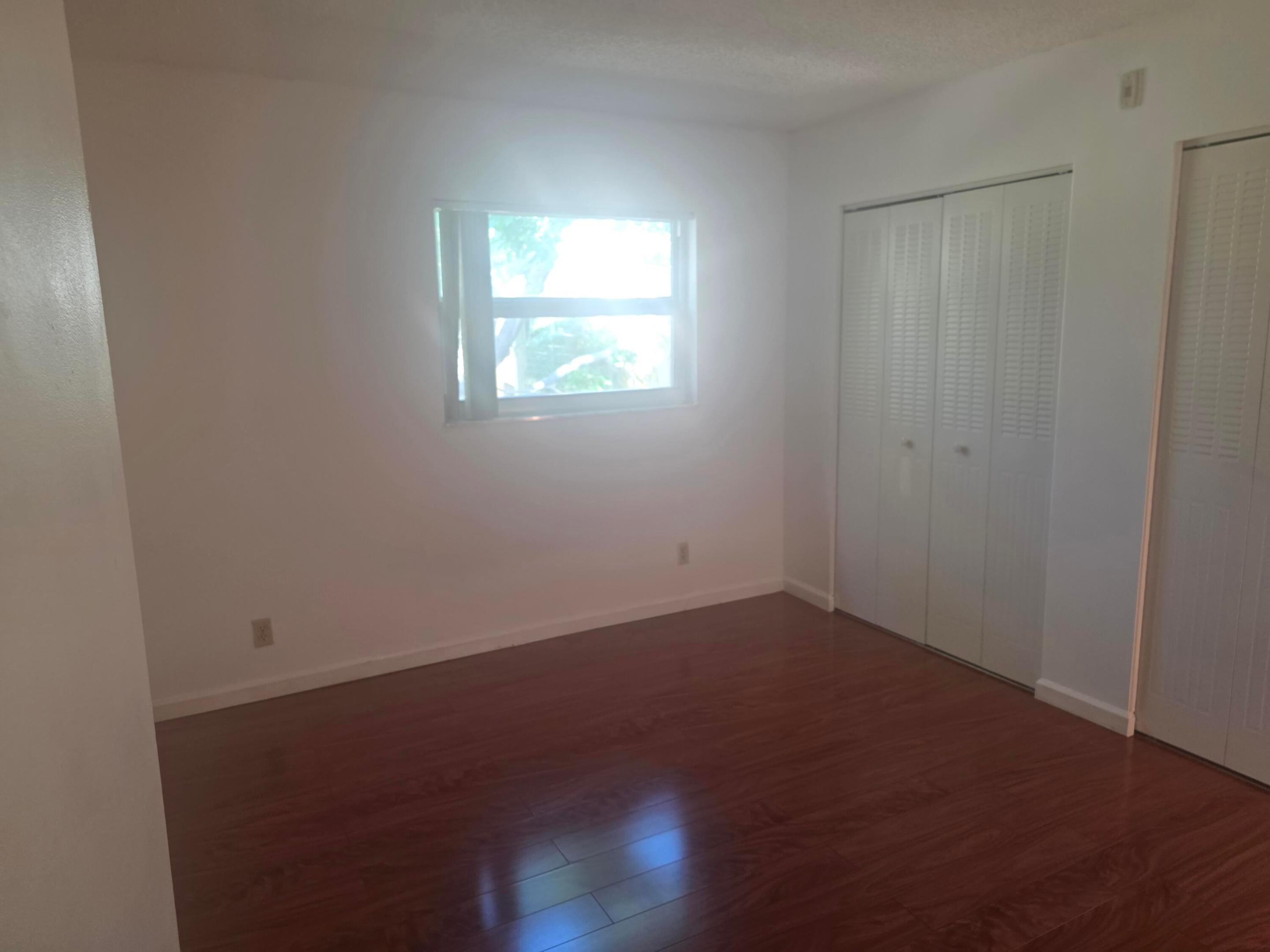 DEERFIELD PINES NORTH CONDO - Residential Lease
