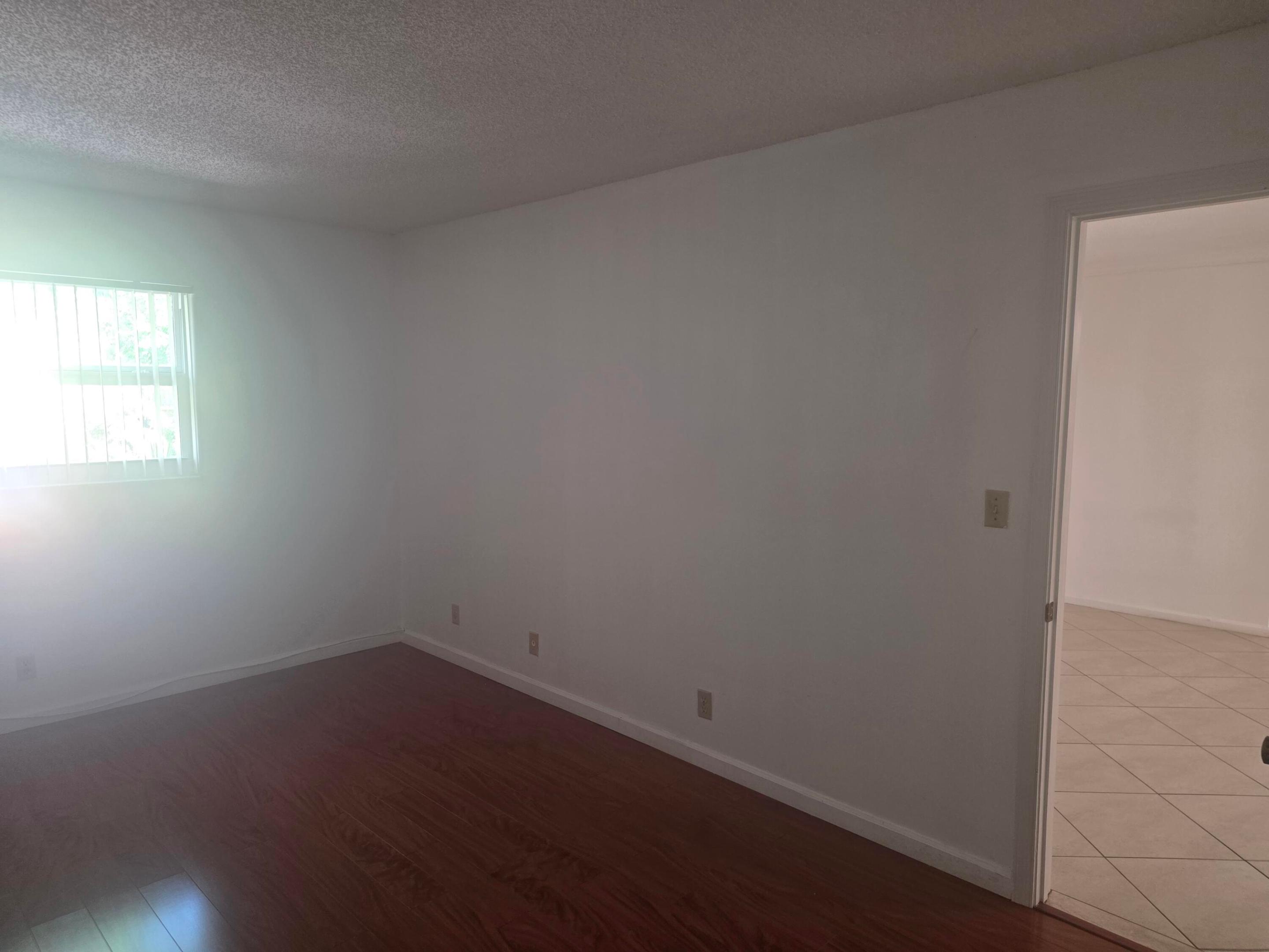 DEERFIELD PINES NORTH CONDO - Residential Lease