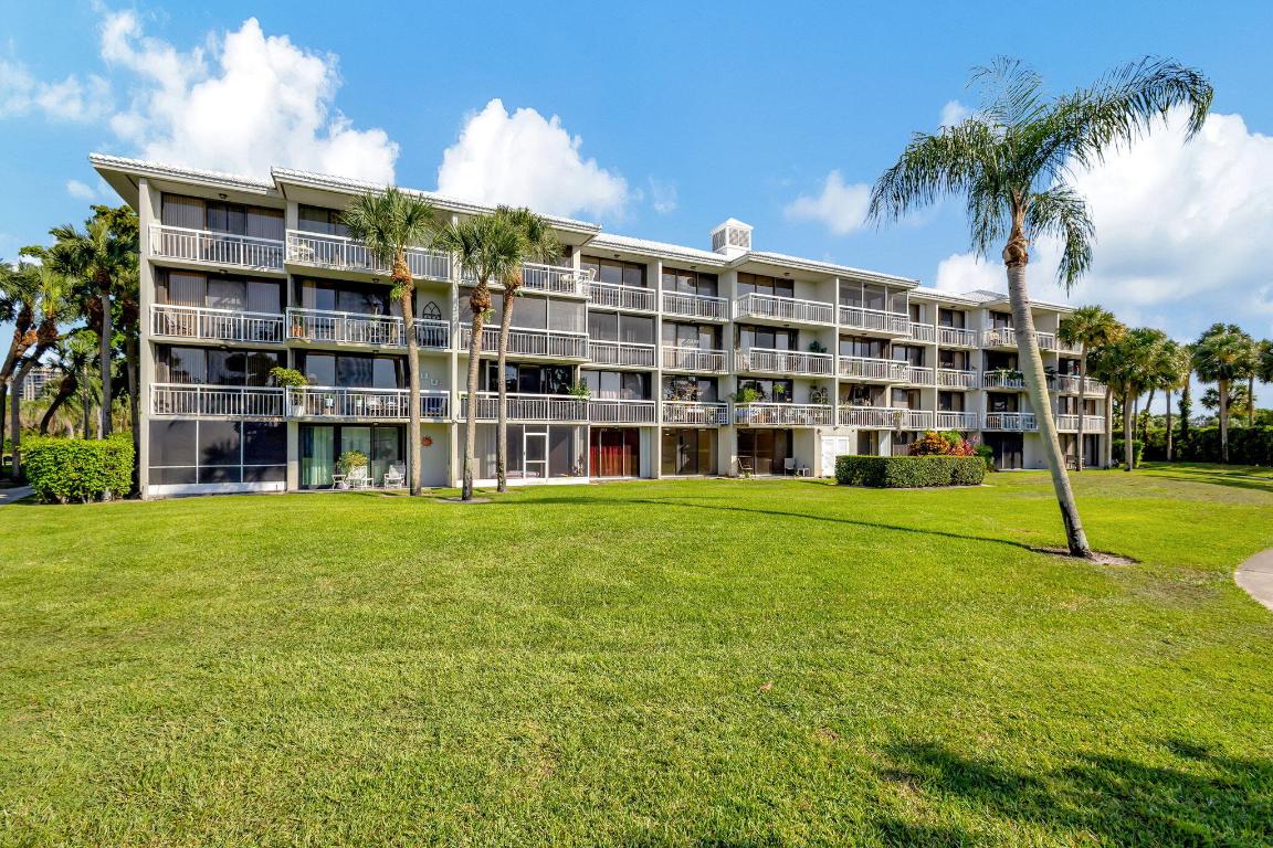 WHITEHALL VILLAGE - Residential