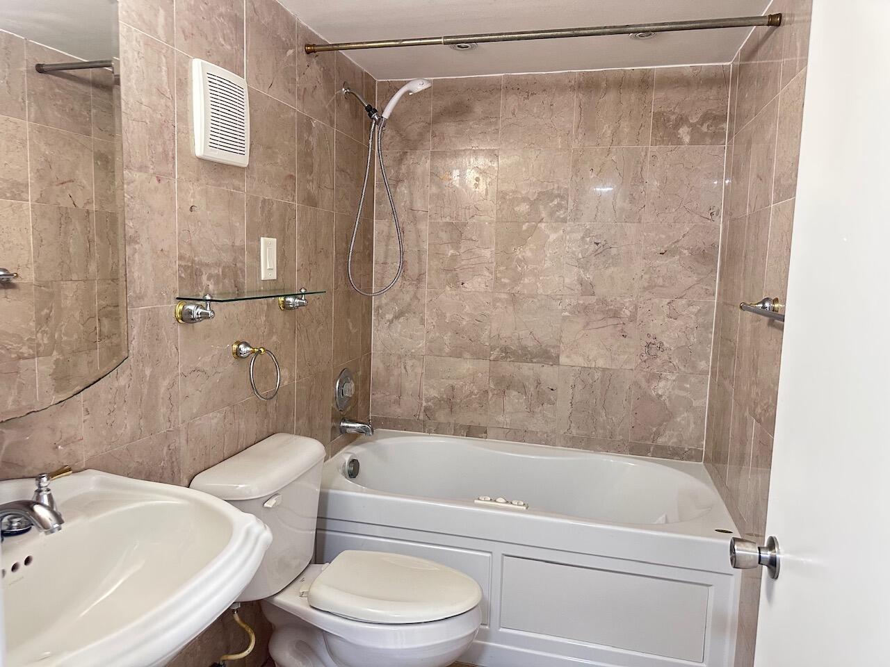 CYPRESS CHASE NORTH NO 4 CONDO - Residential Lease