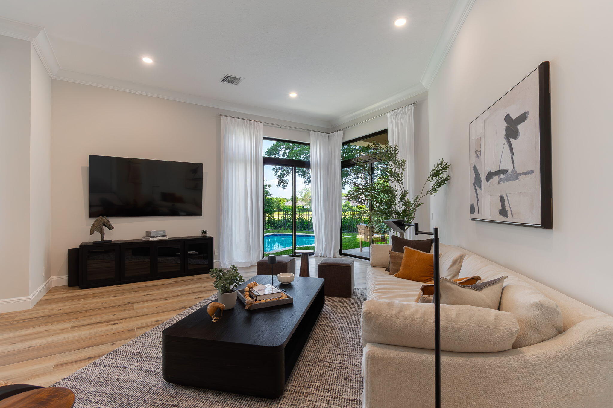 EAGLES LANDING OF P B POLO AND COUNTRY CLUB - Residential