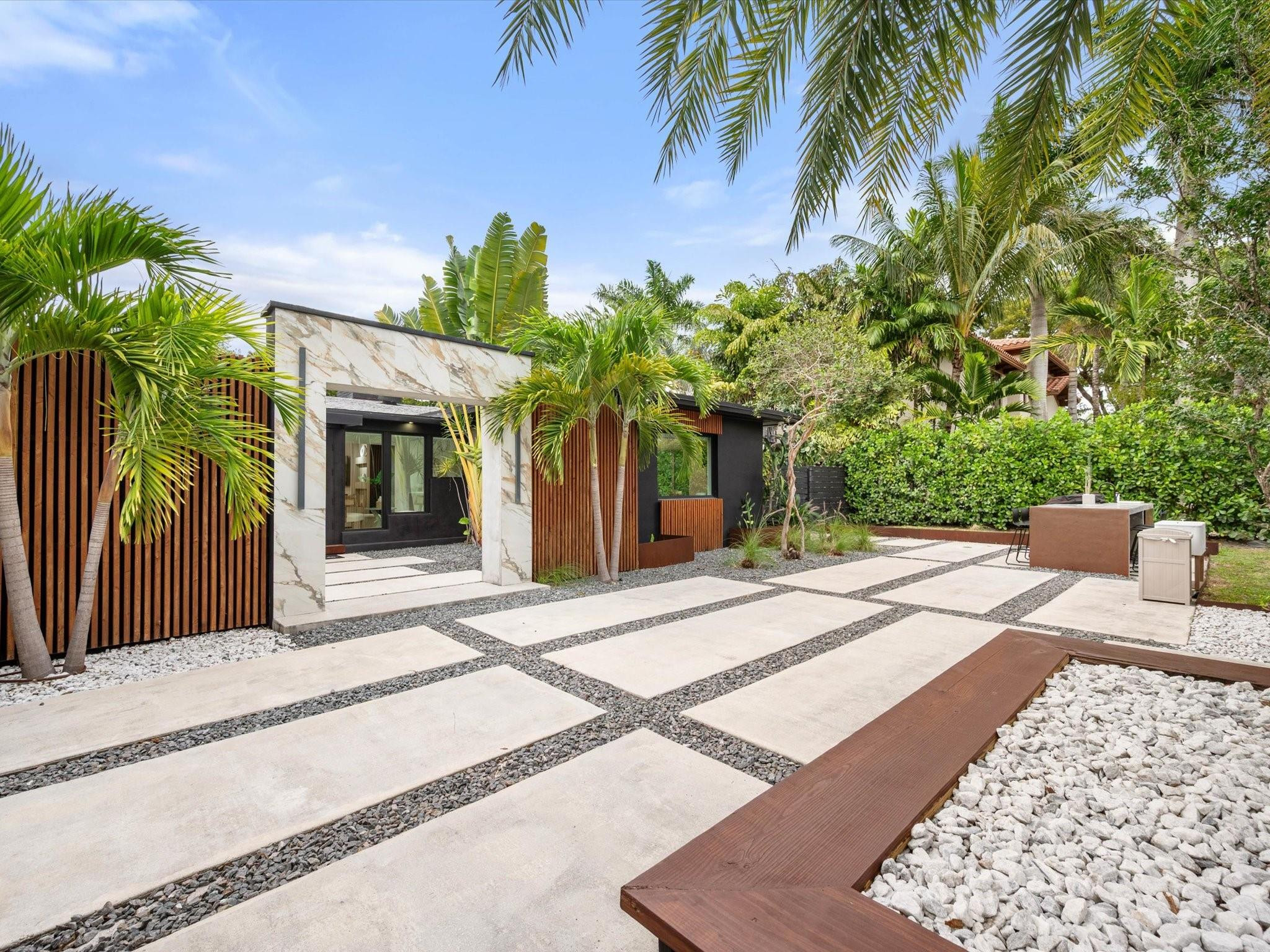 Coral Ridge North Add 24- - Residential