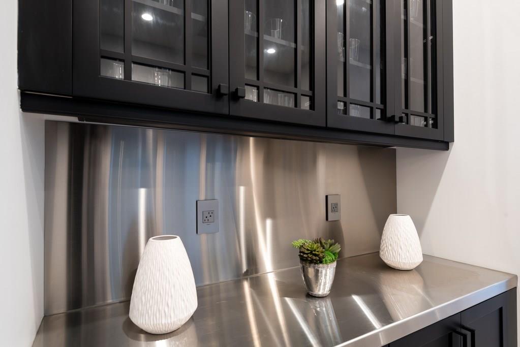 ROYAL PALM YACHT & COUNTR - Residential