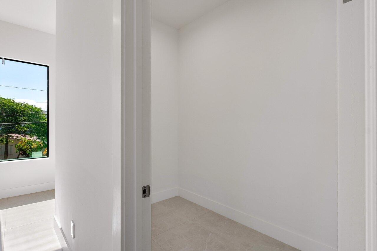 BOCA VILLAS SEC B - Residential