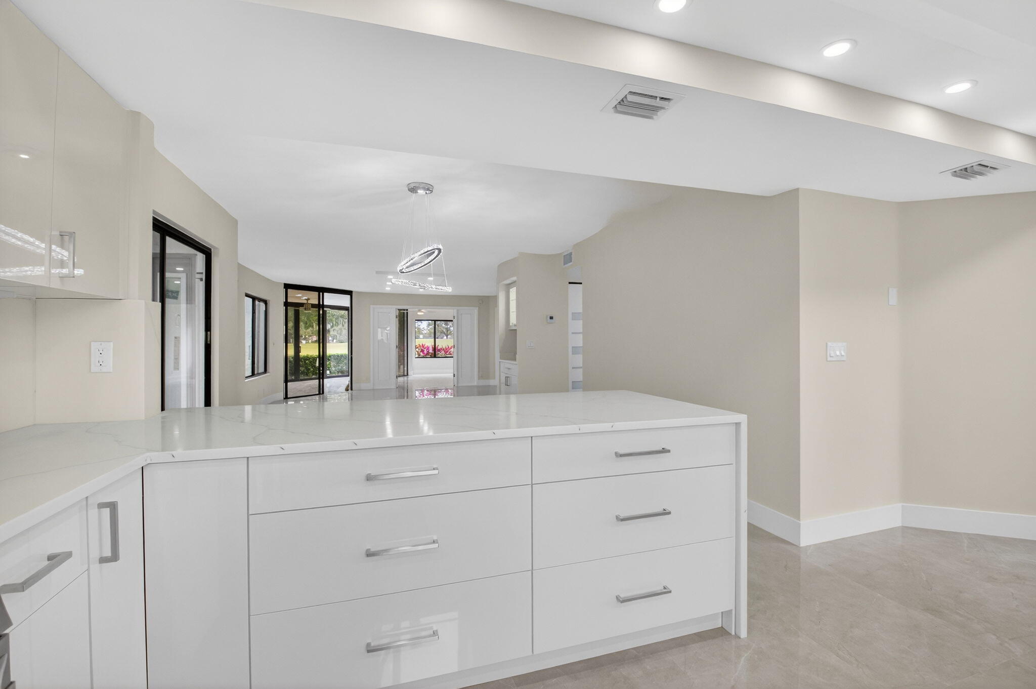 GLENEAGLES CONDO III - Residential