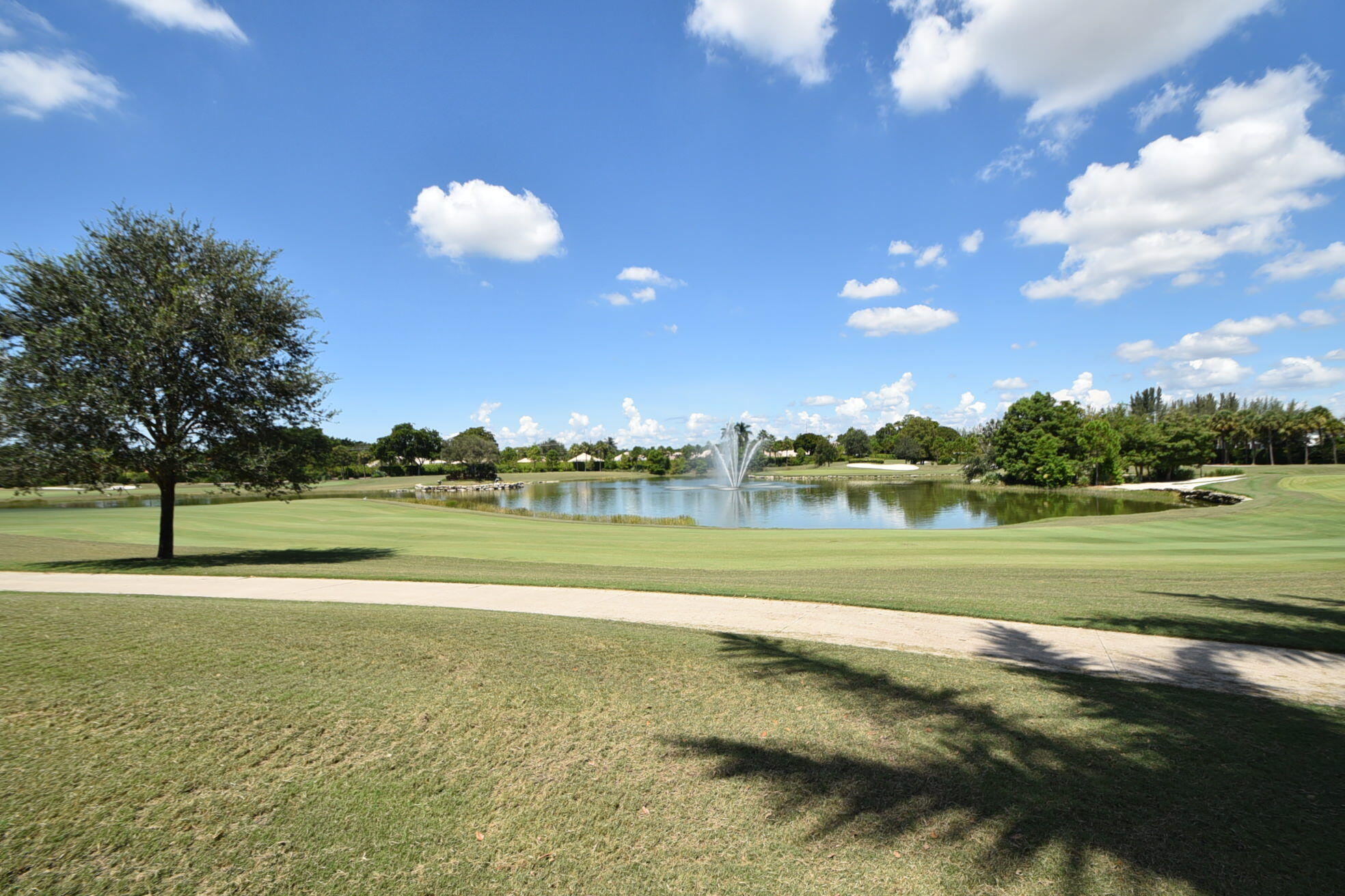 GLENEAGLES CONDO III - Residential
