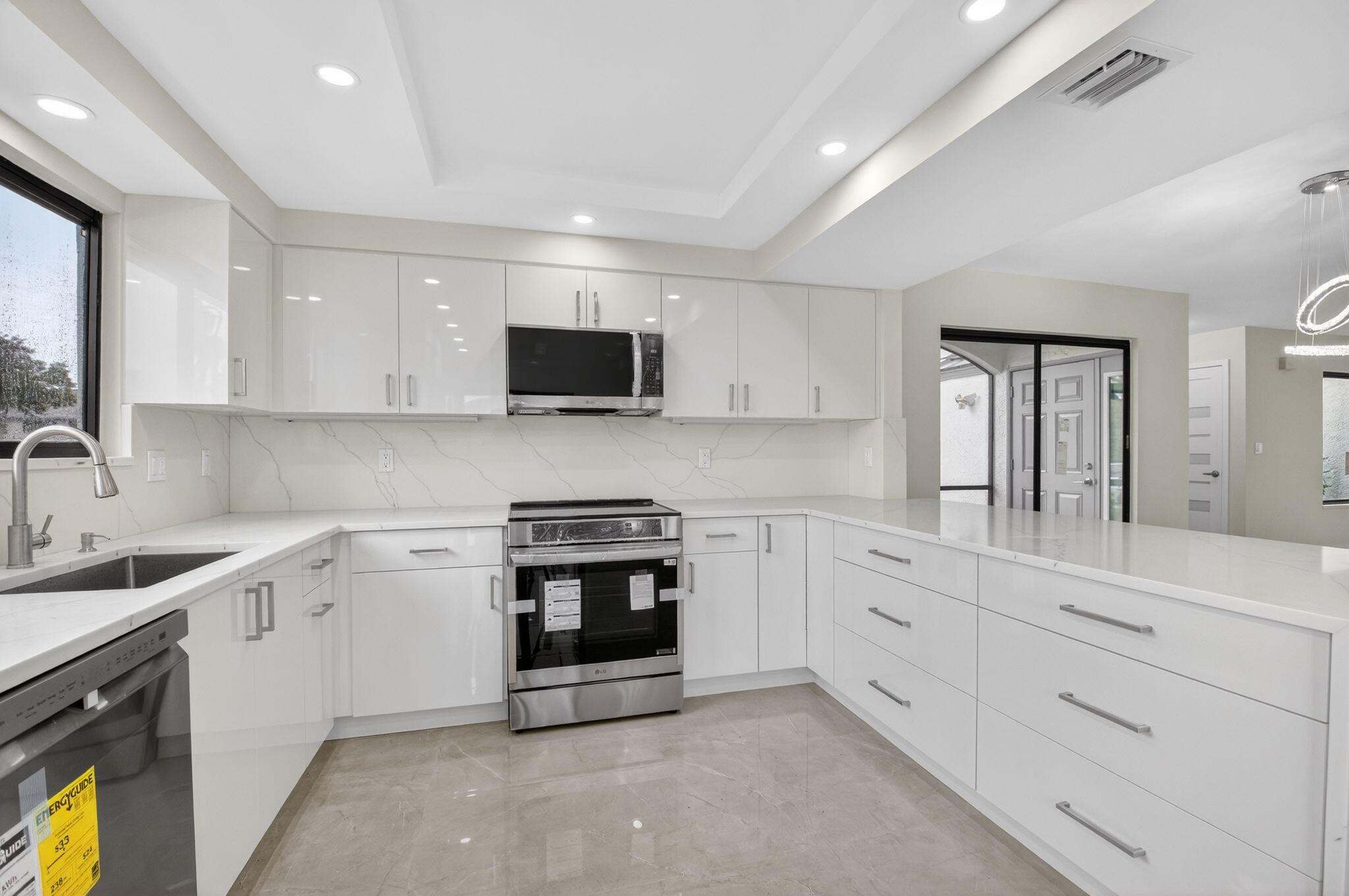 GLENEAGLES CONDO III - Residential