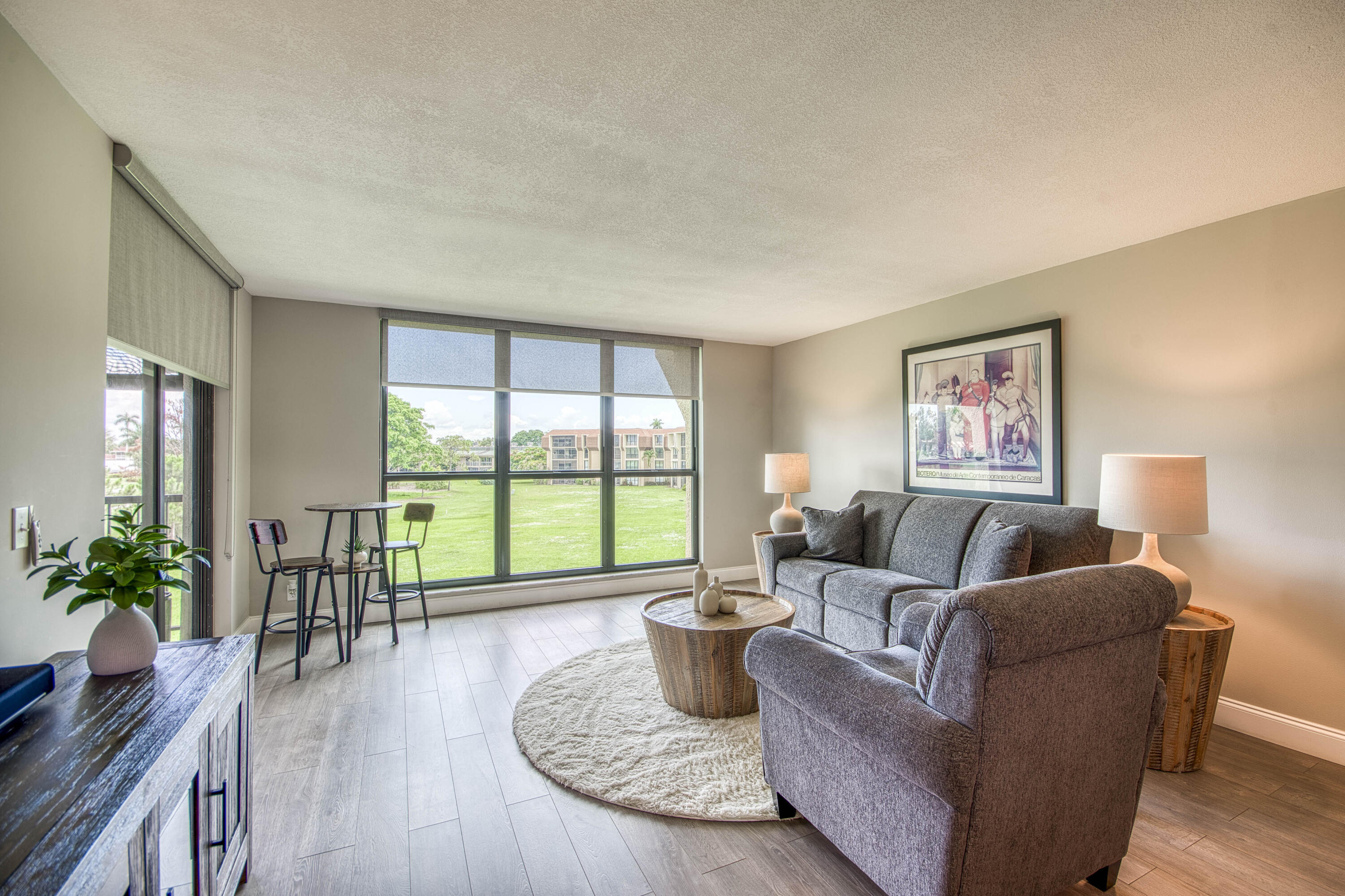 Woodland Lakes - Residential