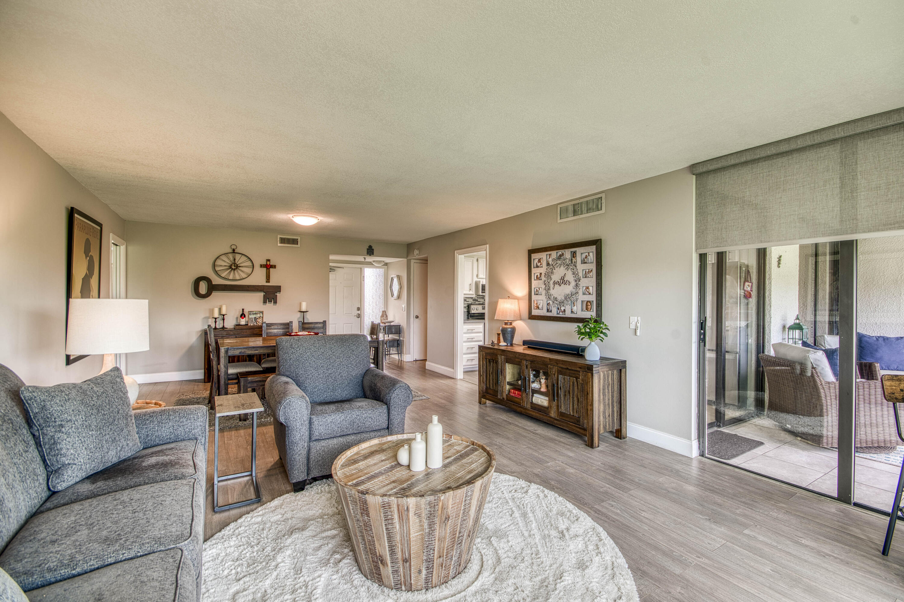 Woodland Lakes - Residential
