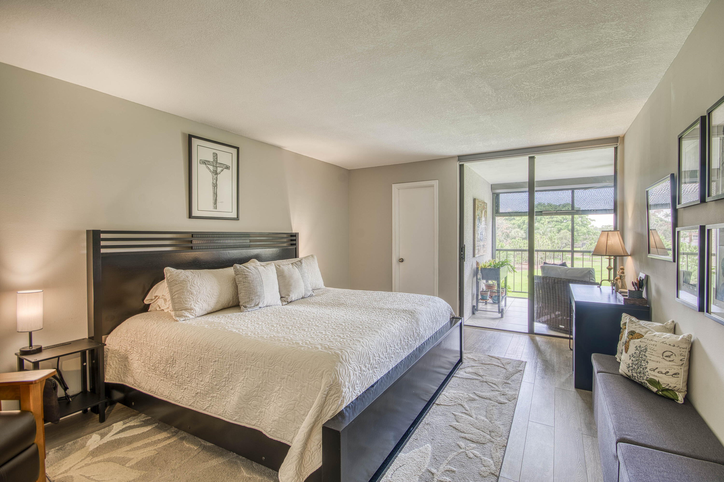 Woodland Lakes - Residential
